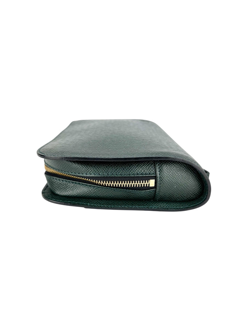 Louis Vuitton Epicea (Spruce Green) Taiga Leather Baikal Clutch Bag