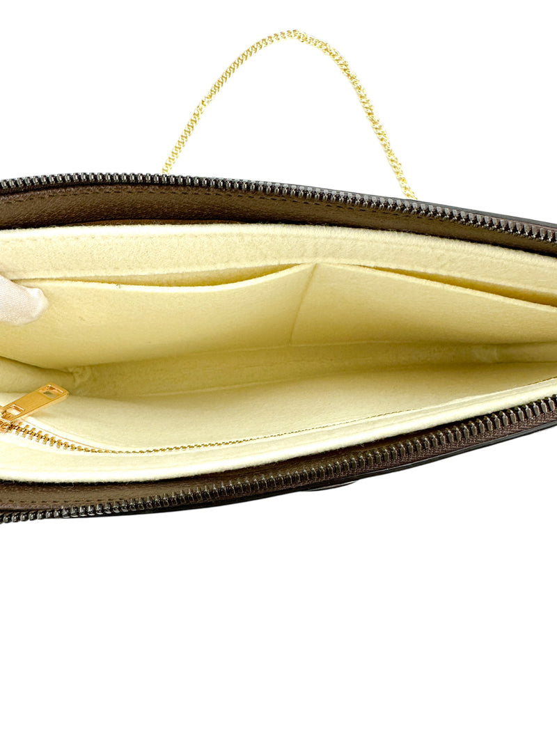 Gucci Supreme Canvas Clutch
