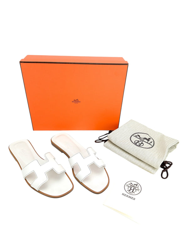 Hermès White Oran Leather Slides Size 36.5