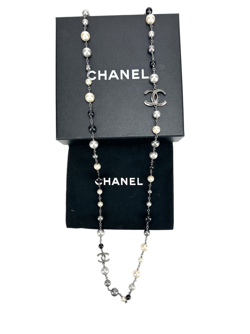 Chanel Faux Pearl Long Necklace (Full Set)