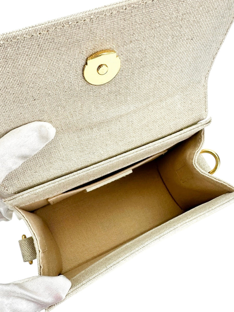 Jacquemus Beige Les Classiques Le Chiquito