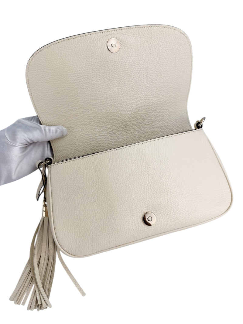 Gucci Off White Leather Soho Chain Crossbody