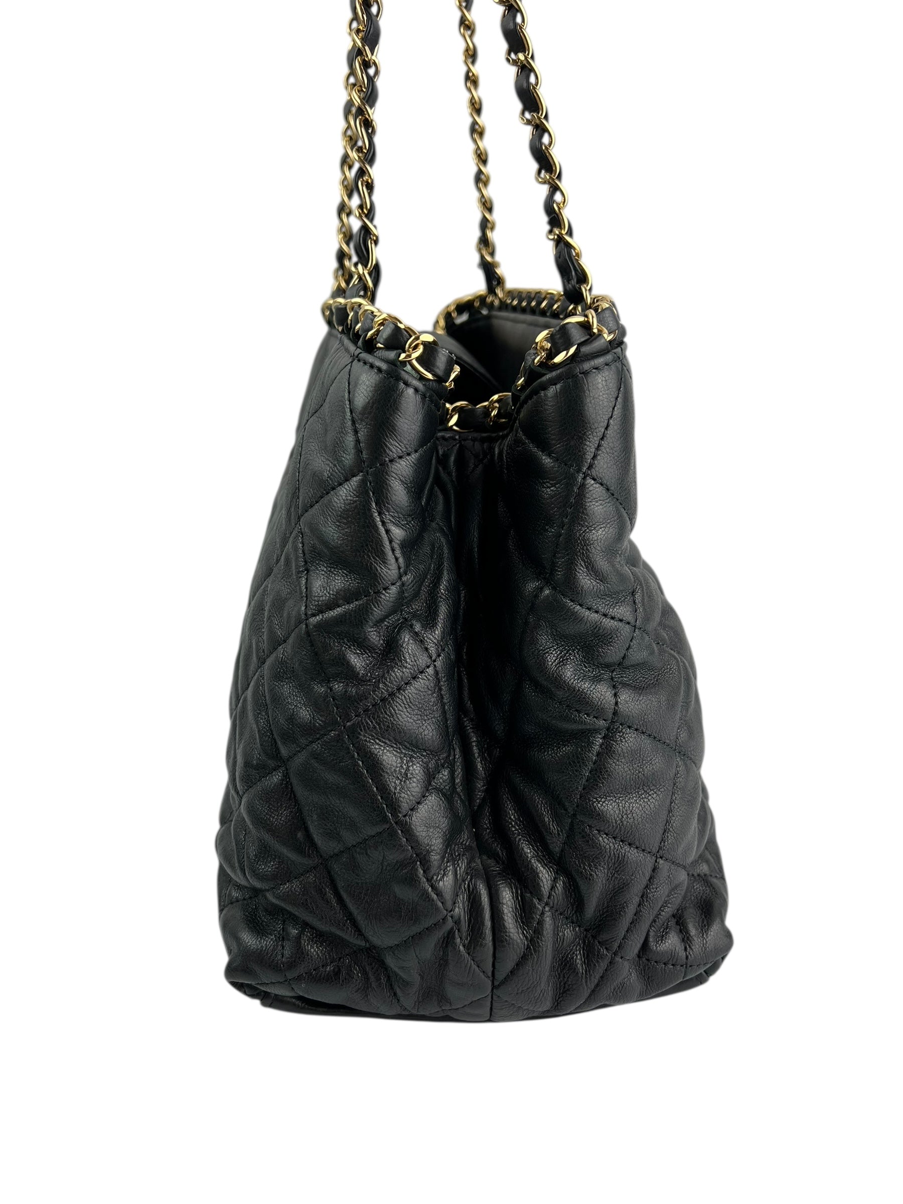 chanel-black-calfskin-quilted-chain-me-tote-4