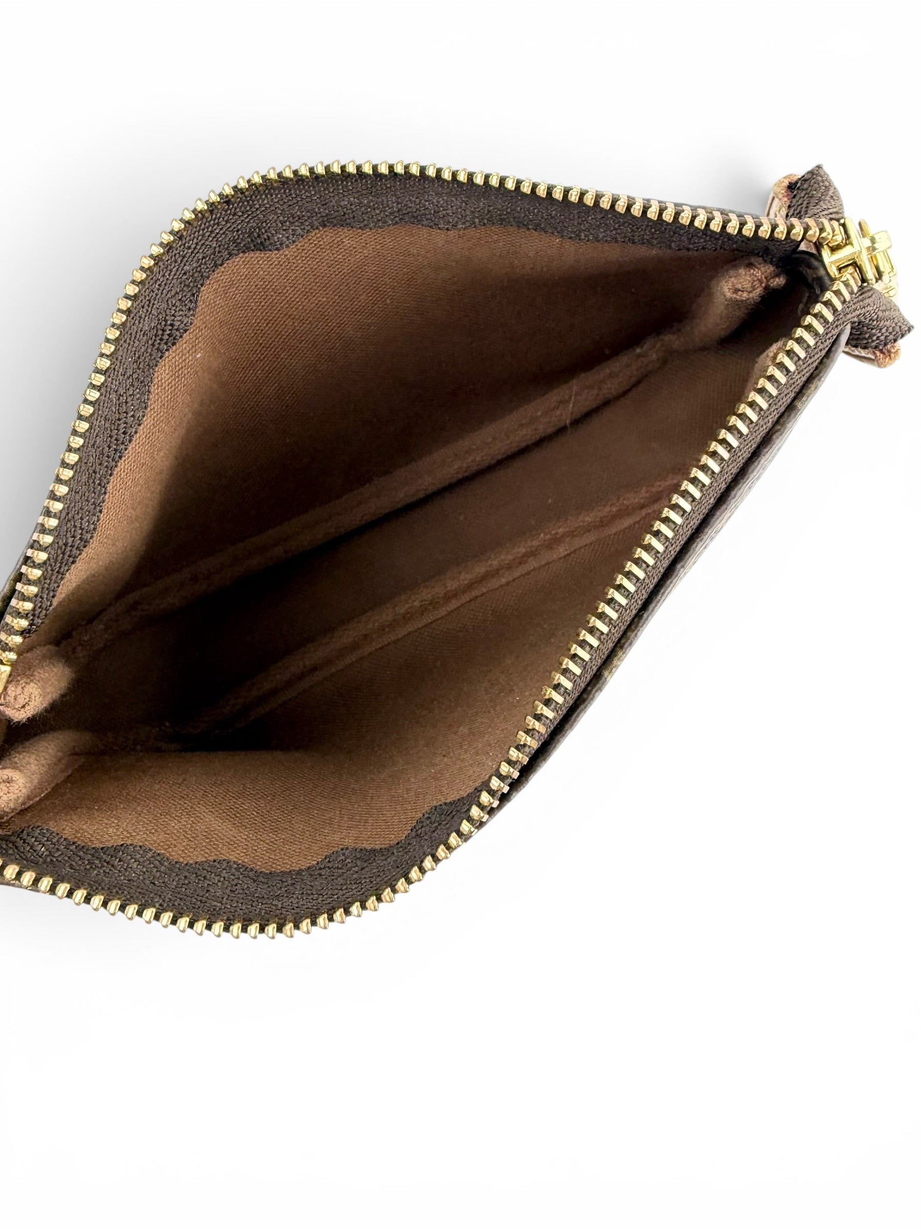 louis-vuitton-monogram-mini-pochette-accessoires-8