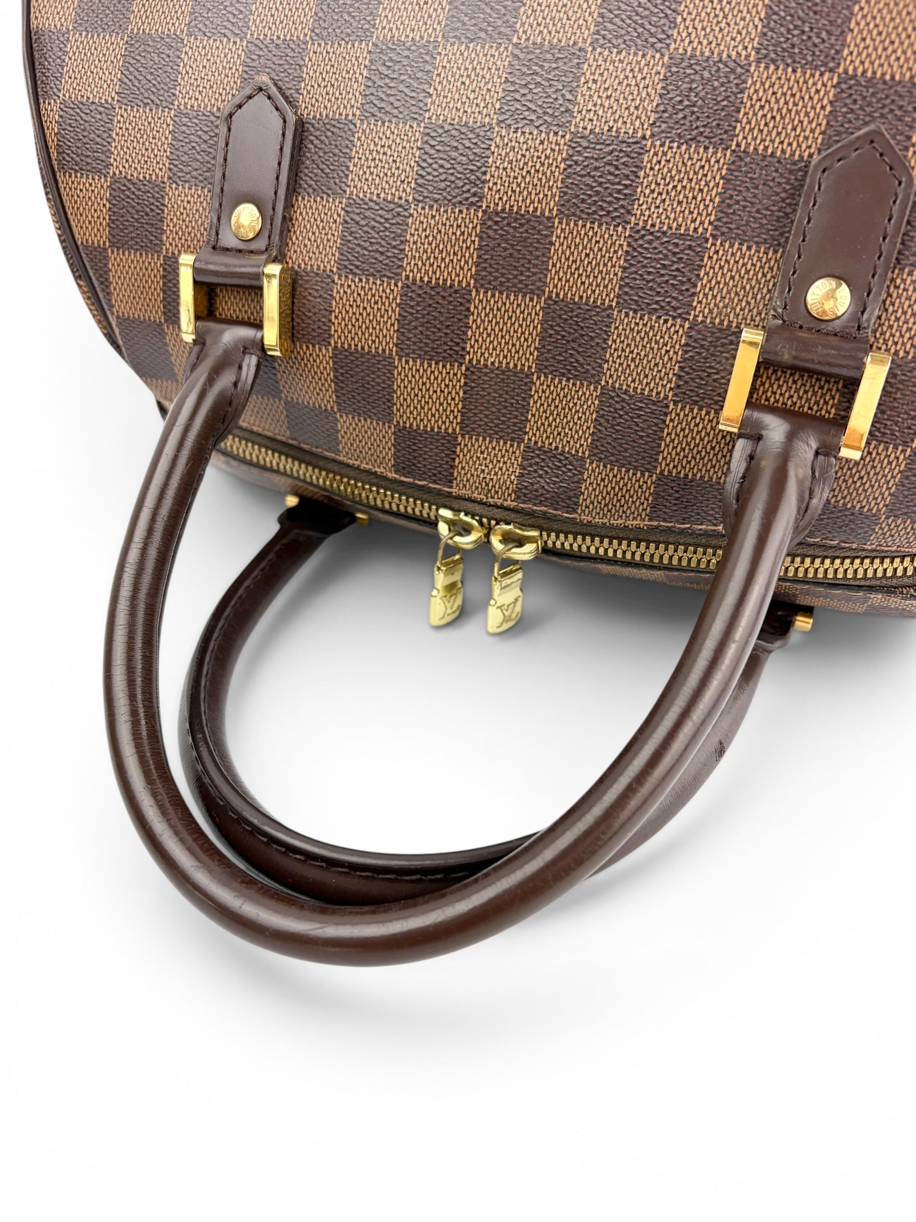 louis-vuitton-damier-ebene-ribera--5