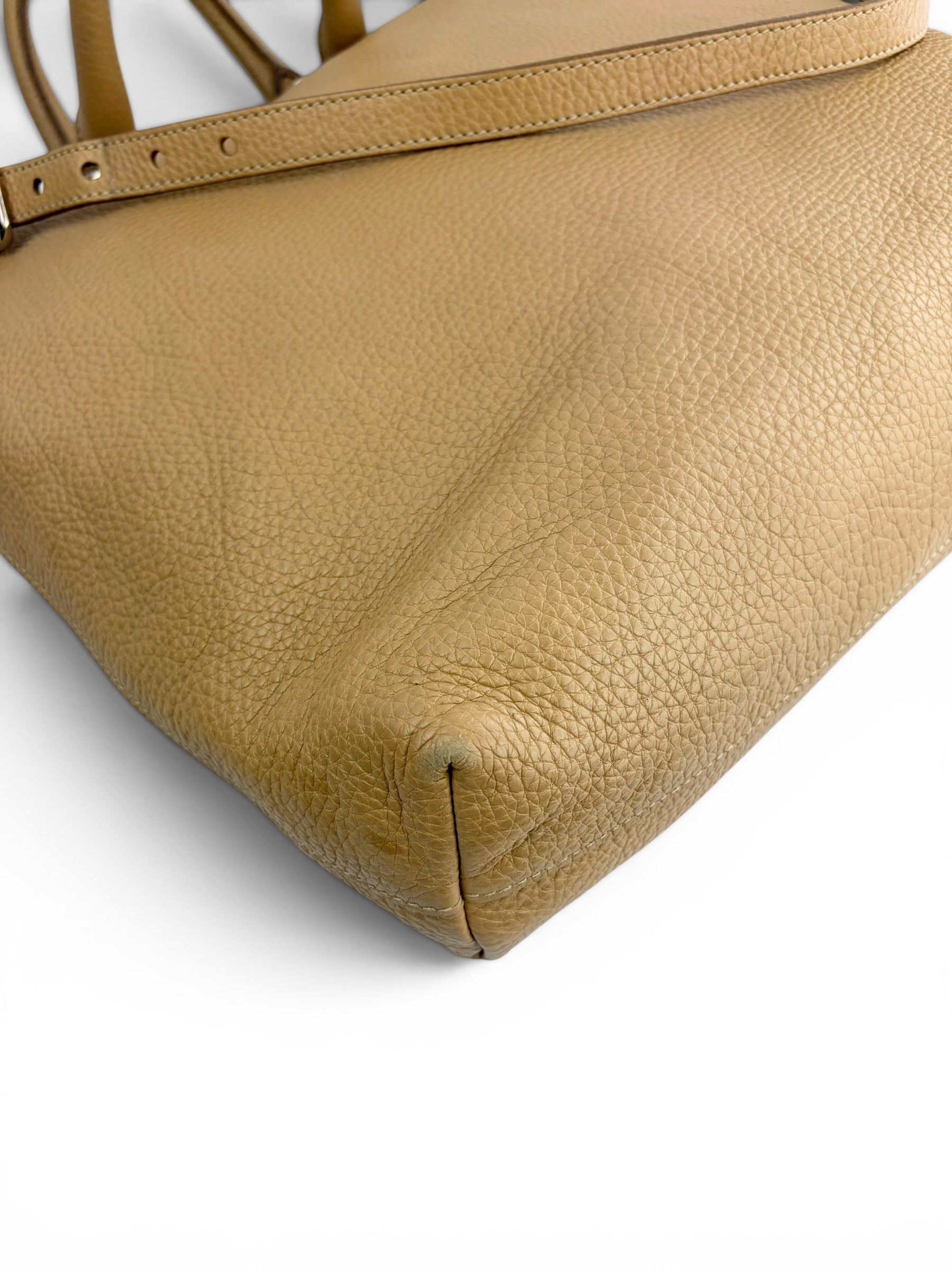 prada-camel-leather-two-way-tote--8