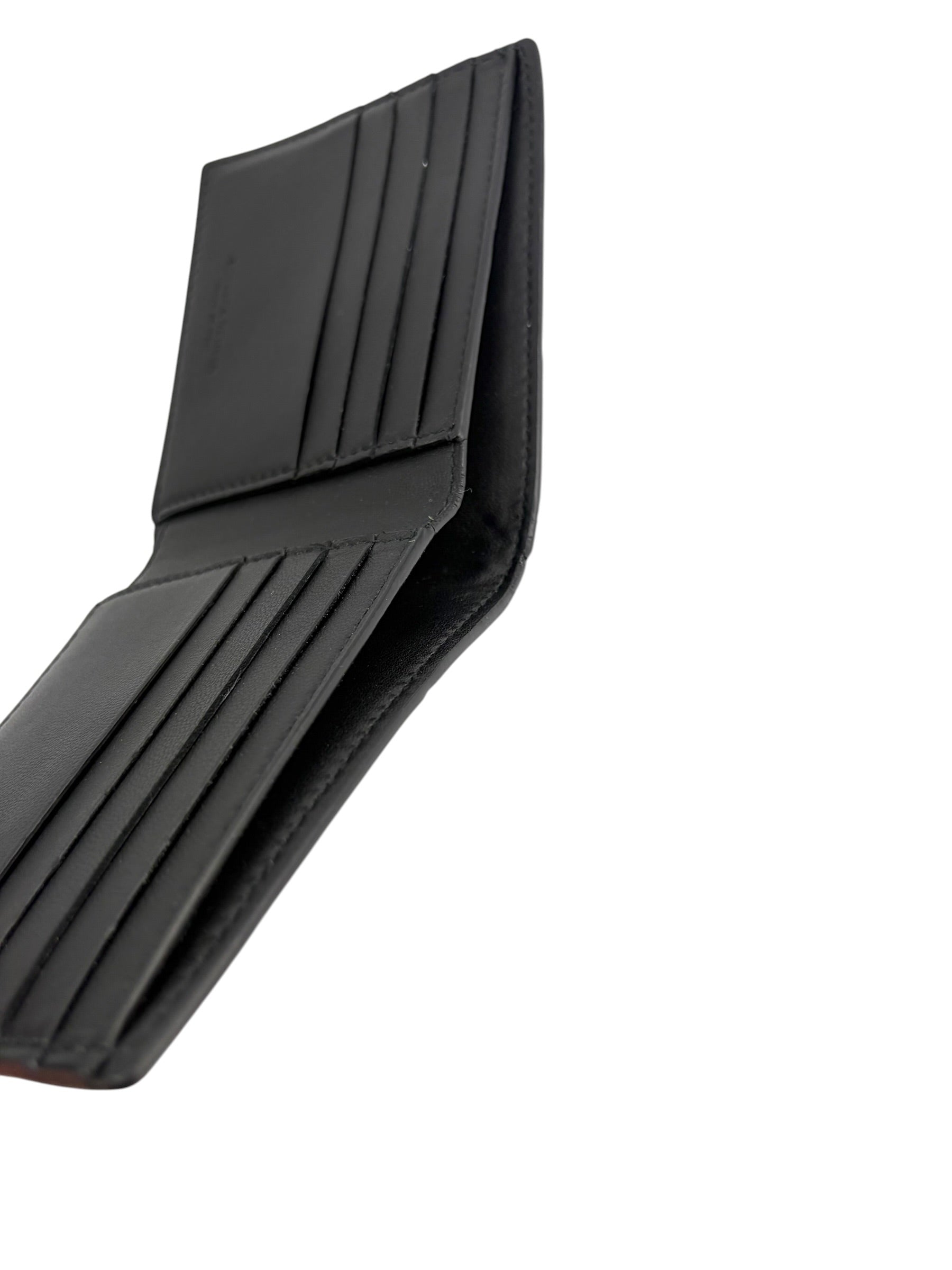 bottega-veneta-black-leather-intrecciato-maxi-bifold-wallet--3