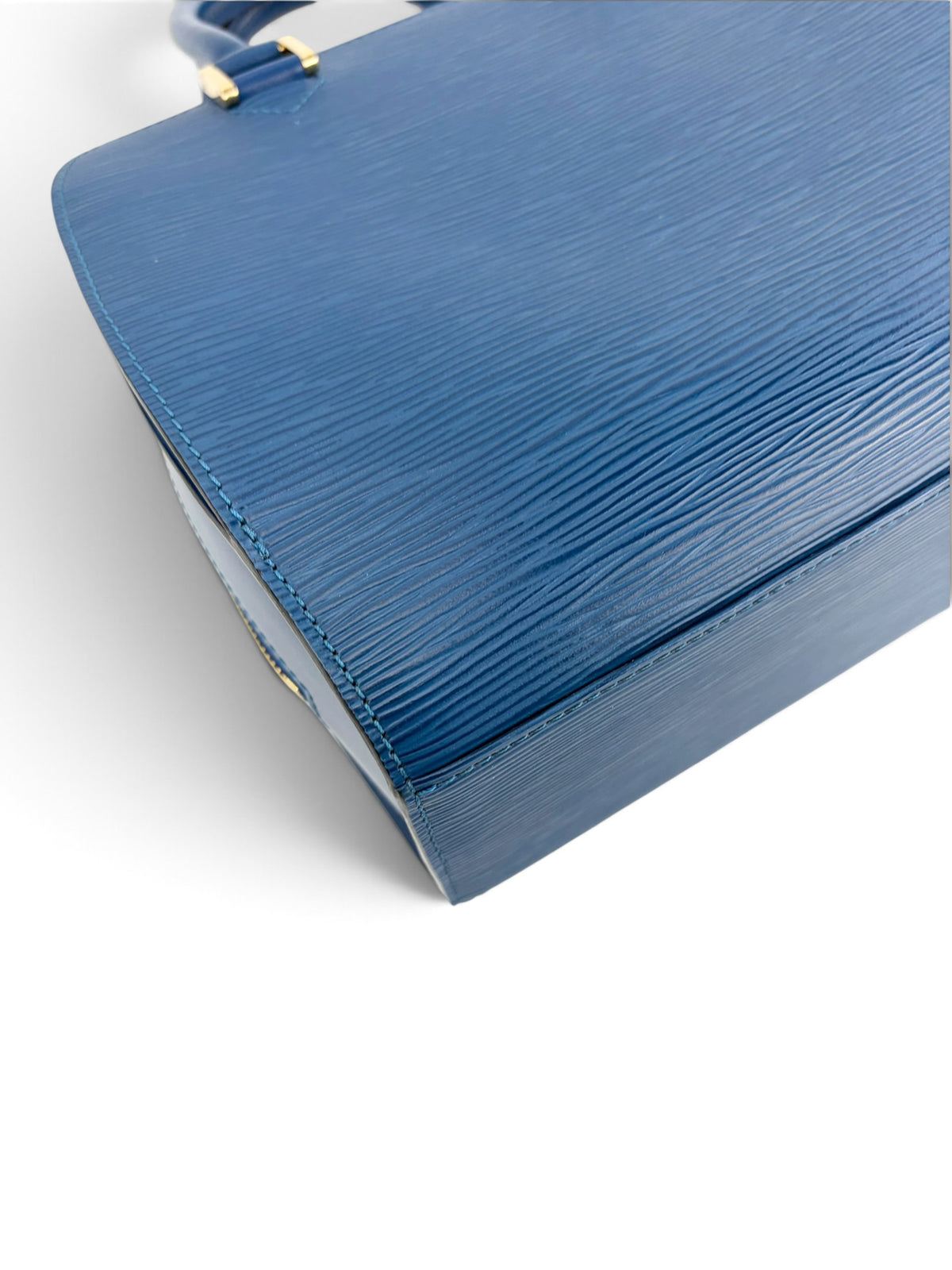 louis-vuitton-blue-epi-leather-pont-neuf--7