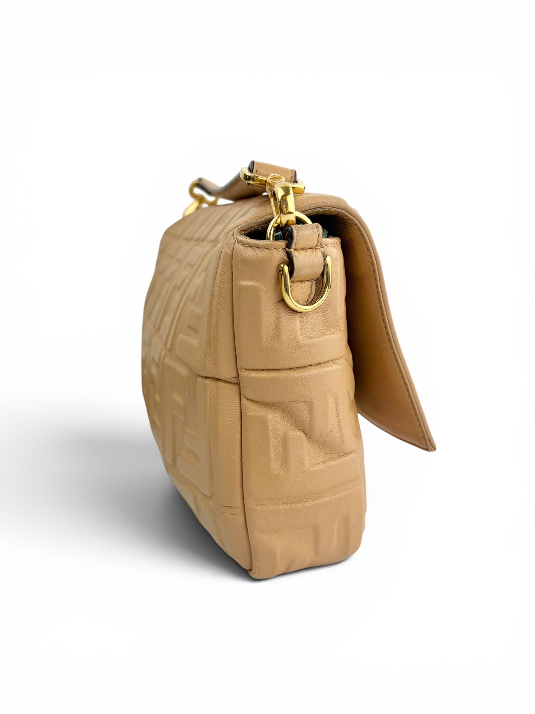 fendi-camel-leather-embossed-zucca-large-baguette-3