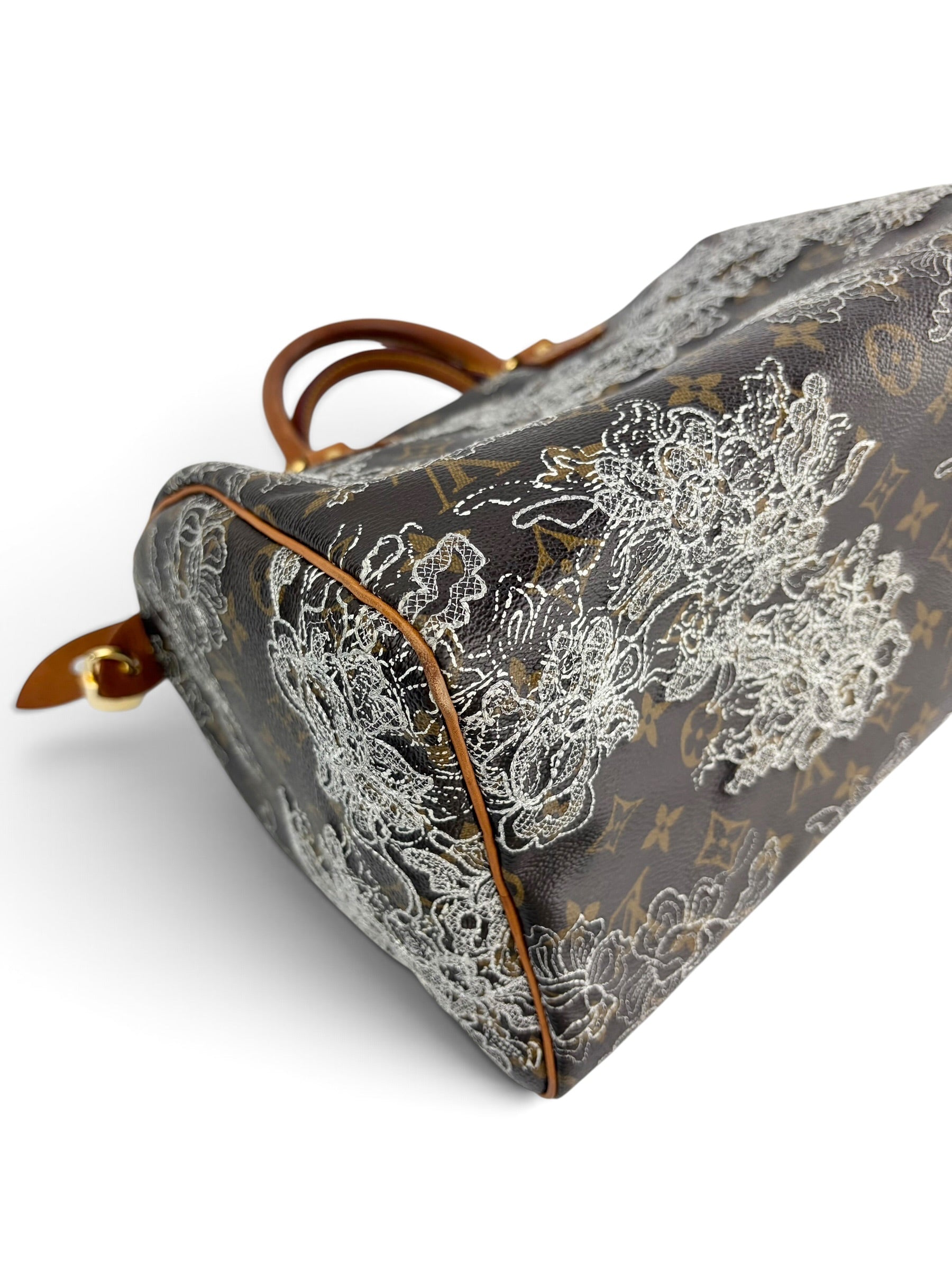 louis-vuitton-vintage-dentelle-speedy-30---6