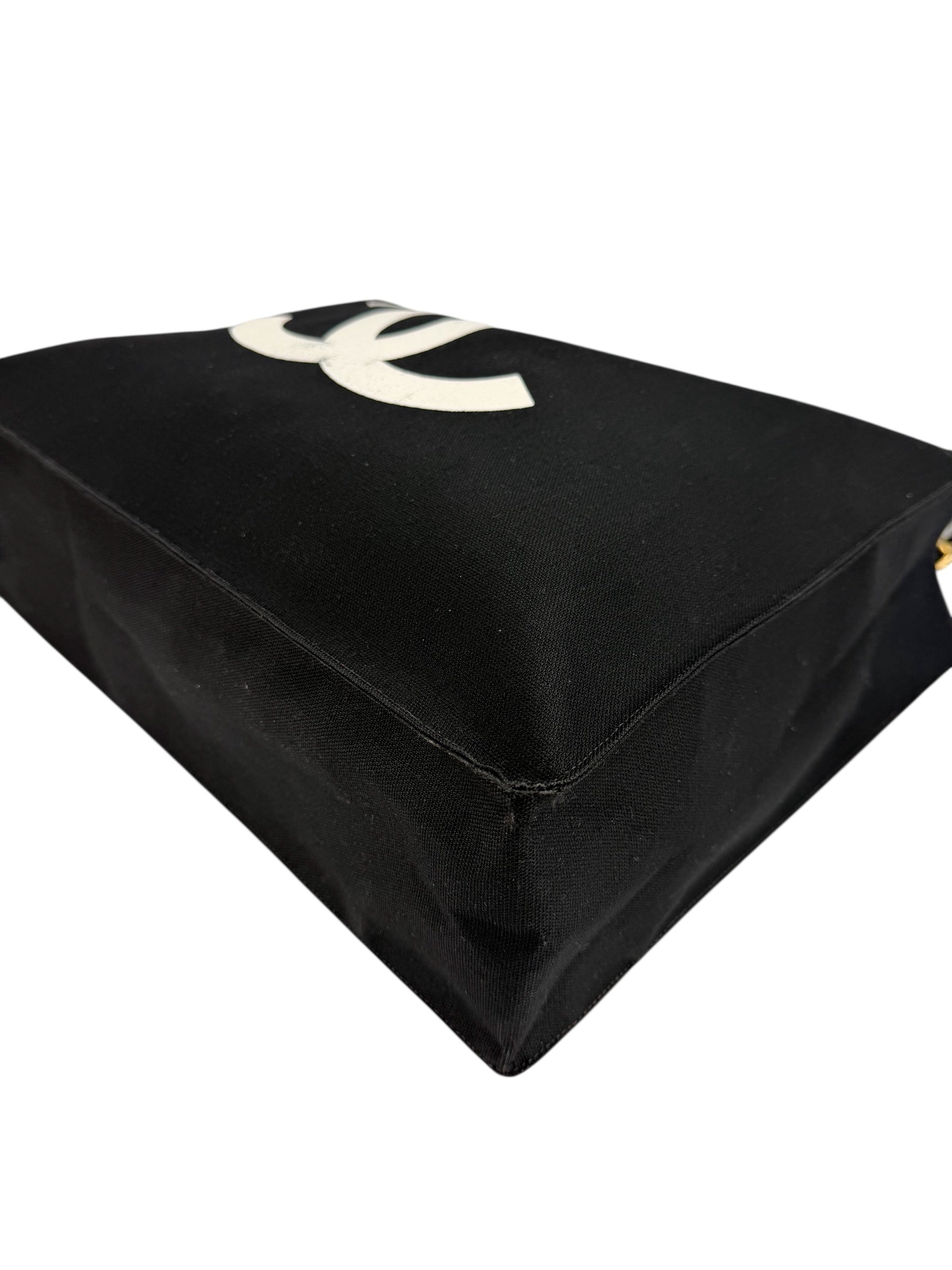 Chanel Black Canvas CC Vintage Chain Tote
