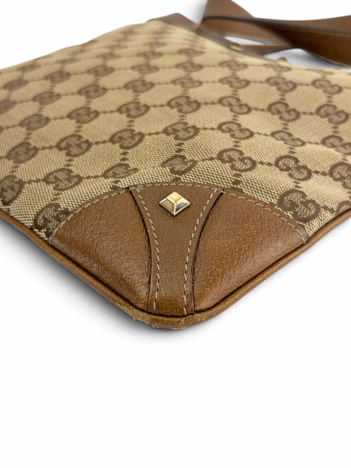 gucci-brown-monogram-stud-zip-crossbody--8