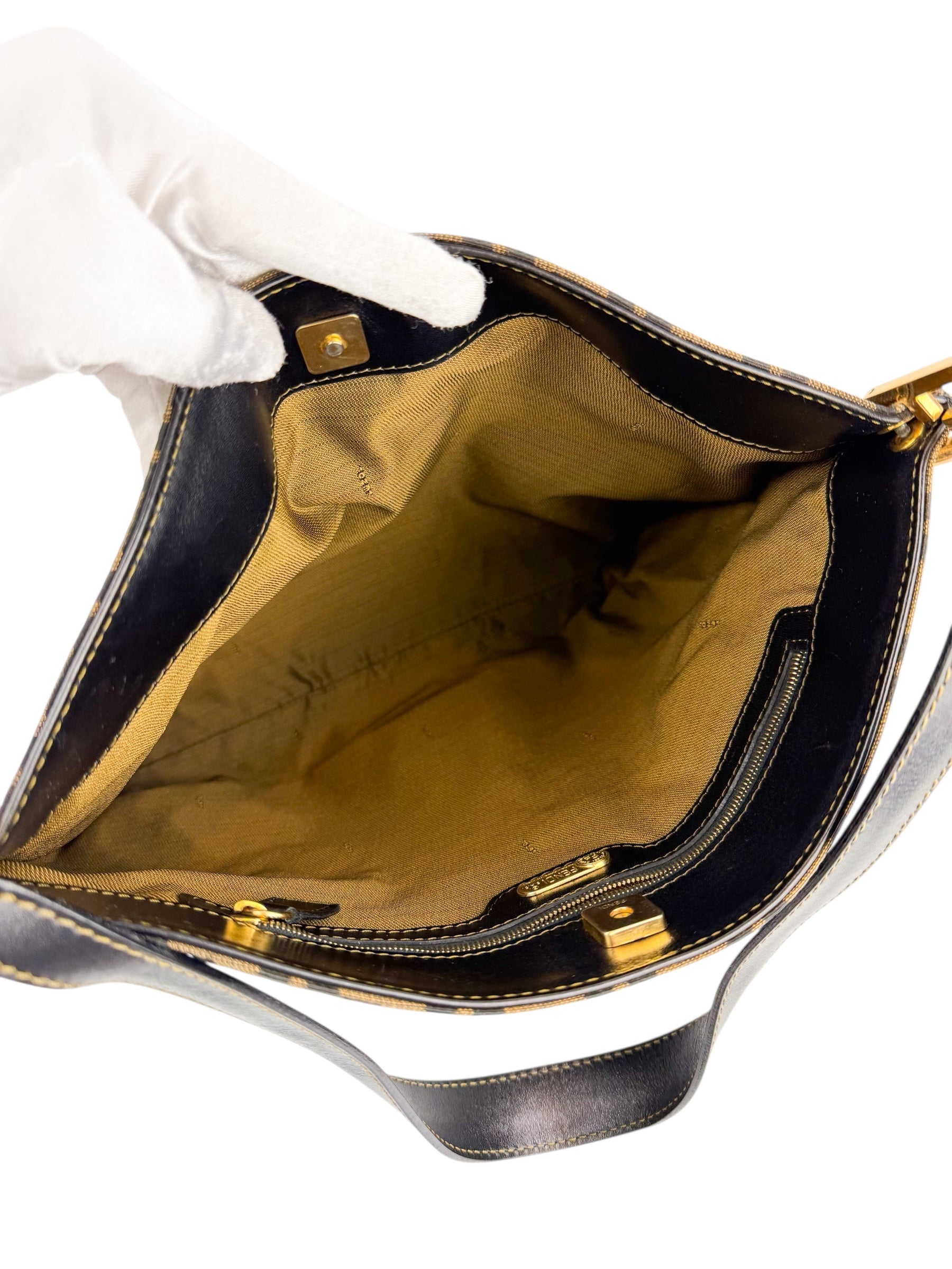 fendi-vintage-zucca-print-large-tote-12