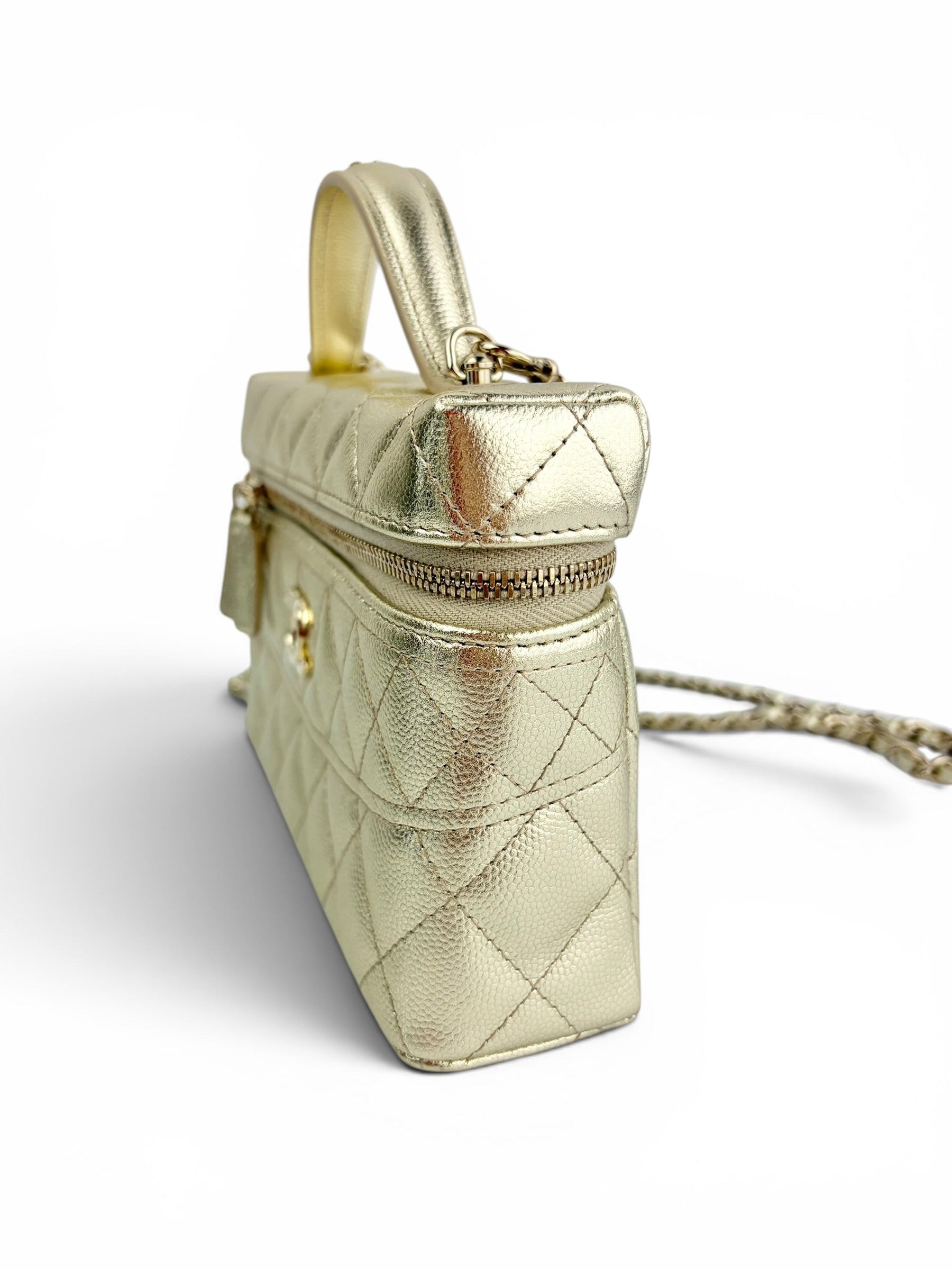chanel-gold-caviar-slim-top-handle-vanity-2