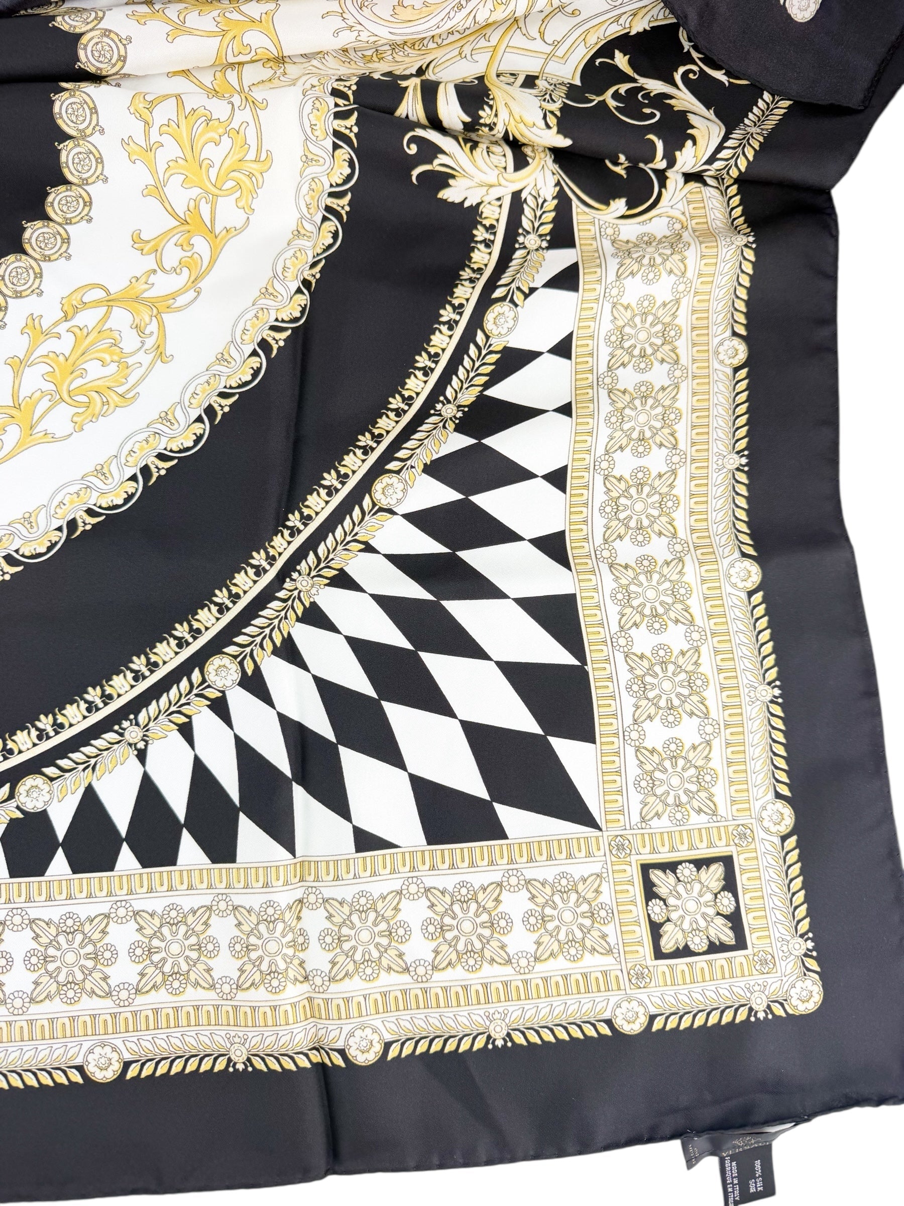 versace-silk-baroque-butterfly-motif-scarf-5
