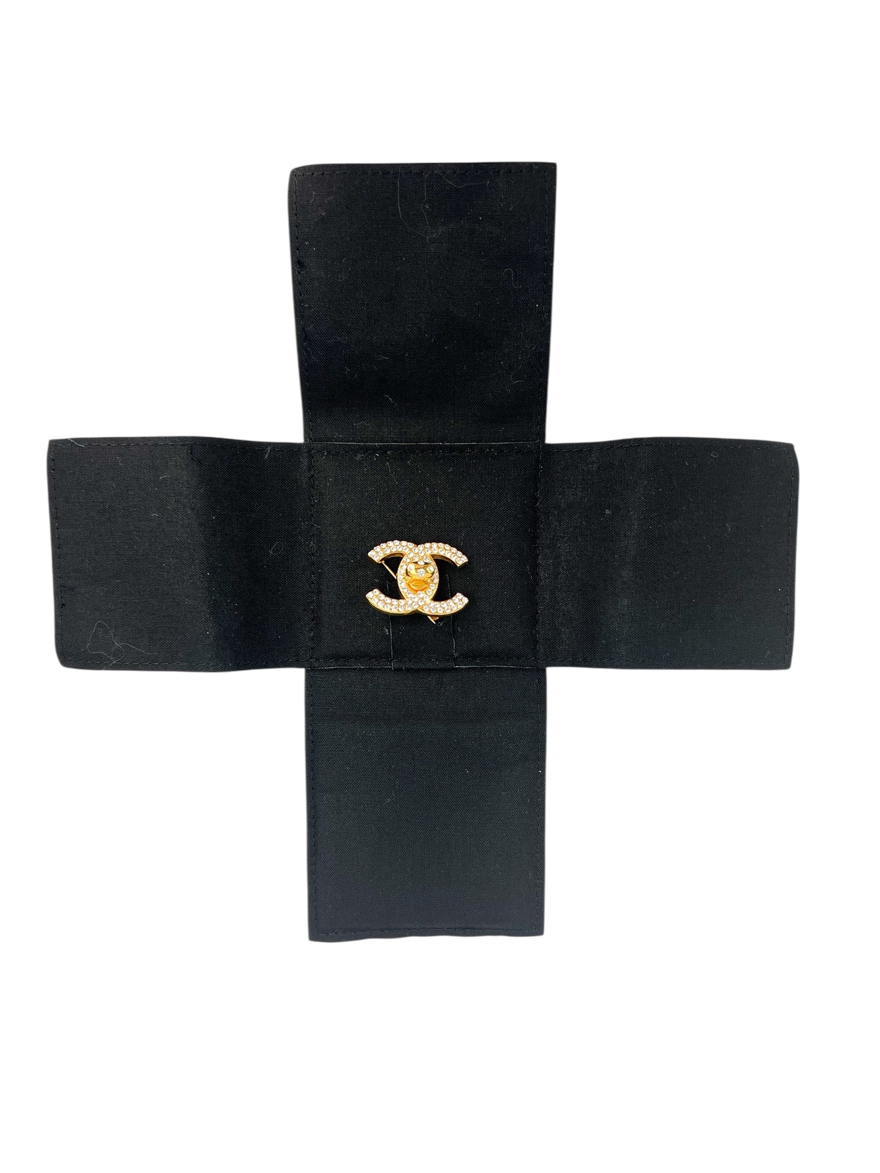 Chanel Crystal Encrusted CC Turn-lock Brooch (FULL SET)