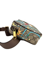 Gucci x Disney Donald Duck Bum Bag W/ Duster