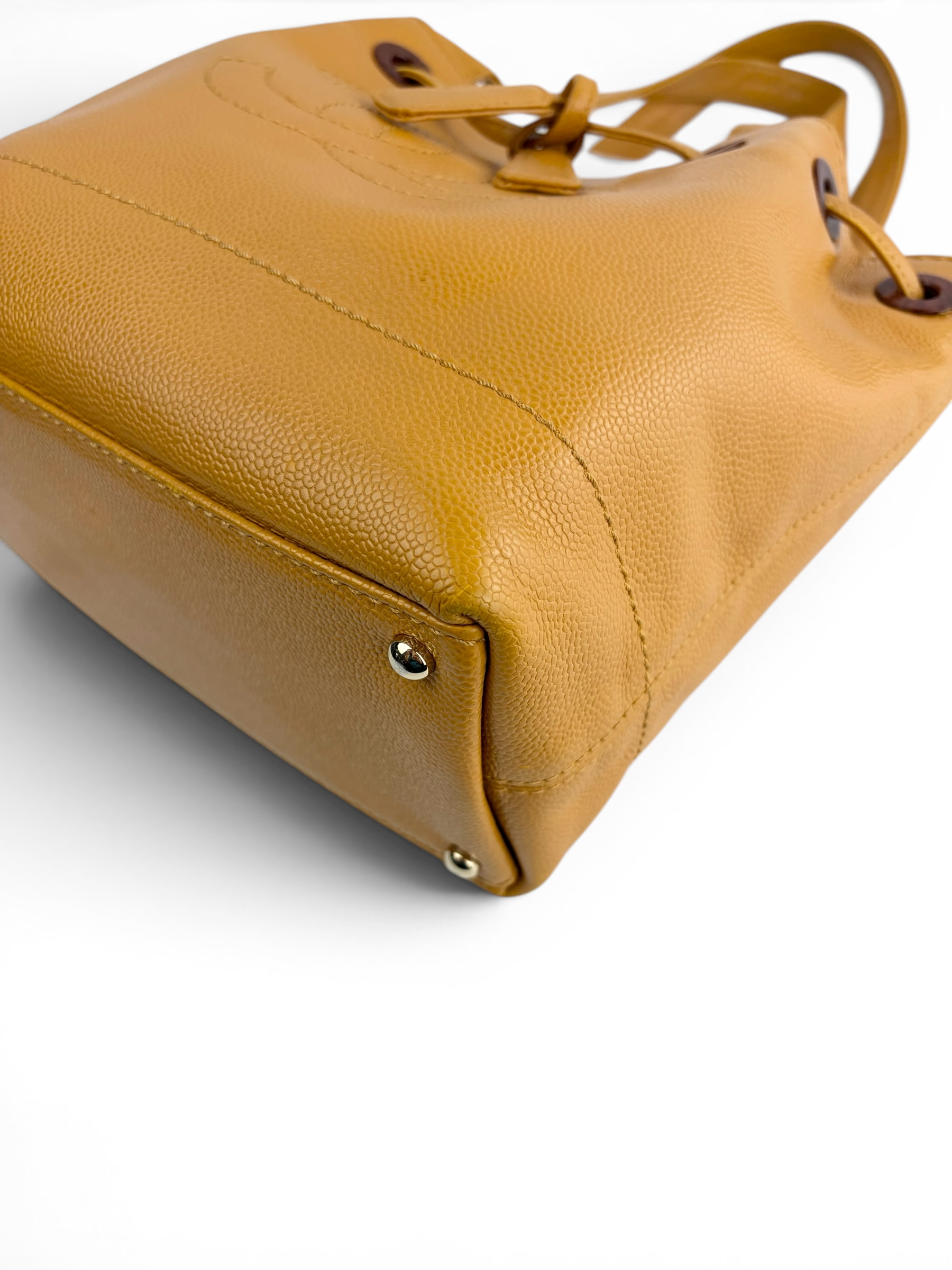 chanel-vintage-golden-yellow-caviar-drawstring-tote-7