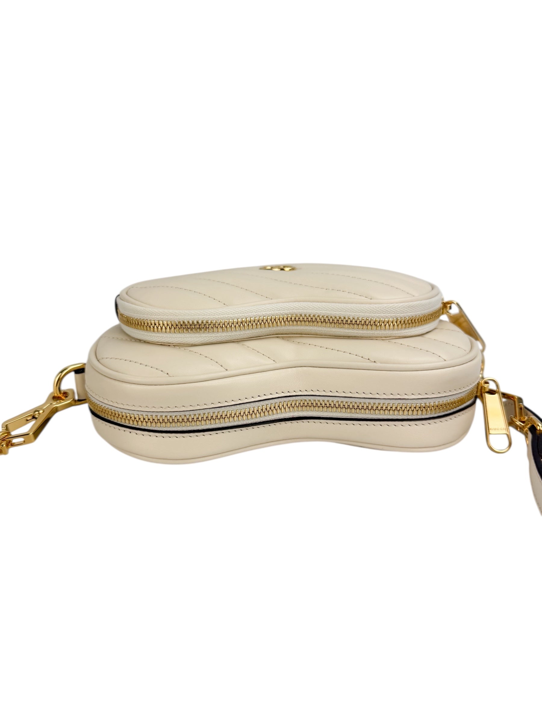 gucci-cloud-white-leather-heart-crossbody-6