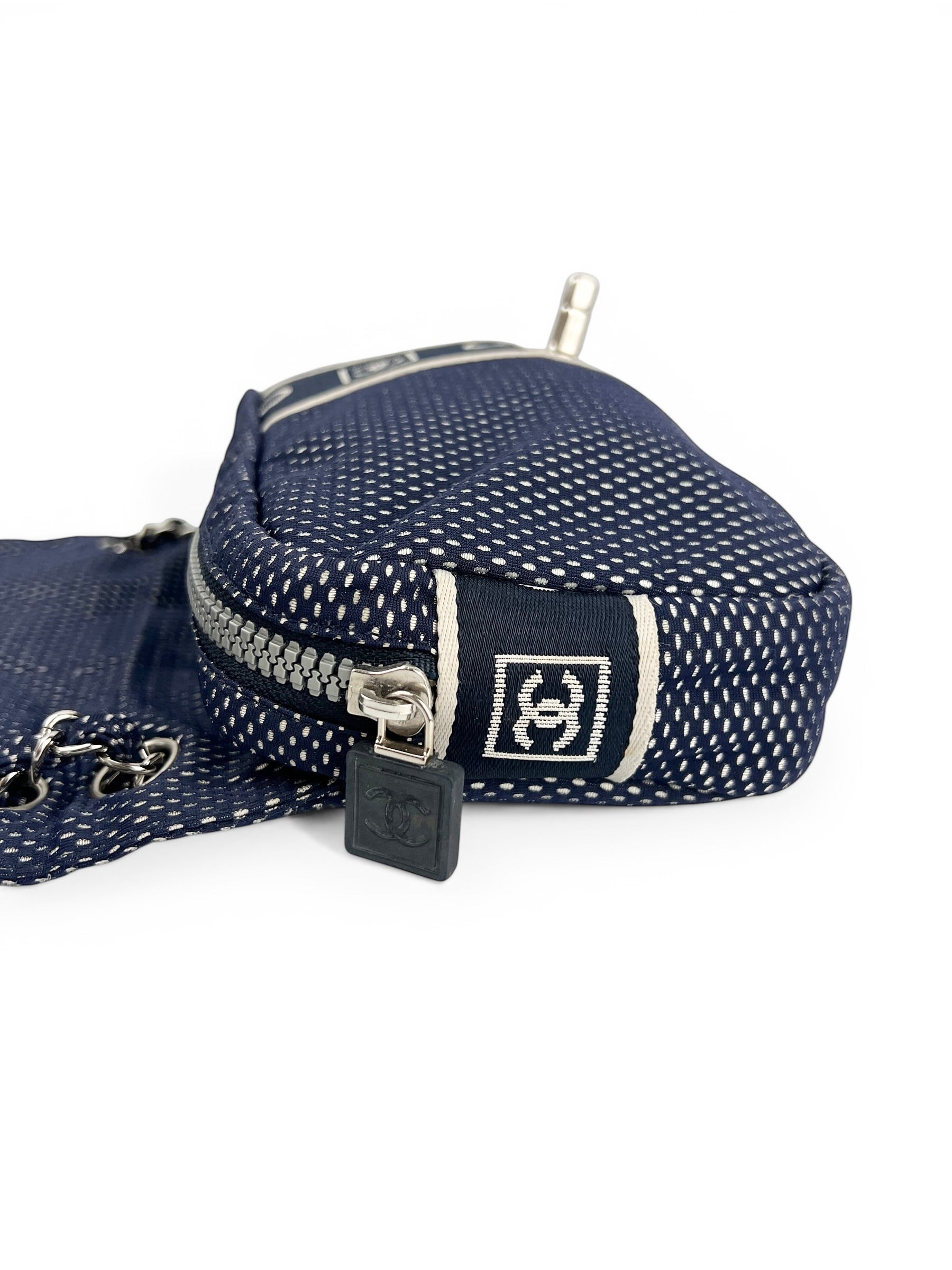 chanel-sport-ligne-flap-bag-1