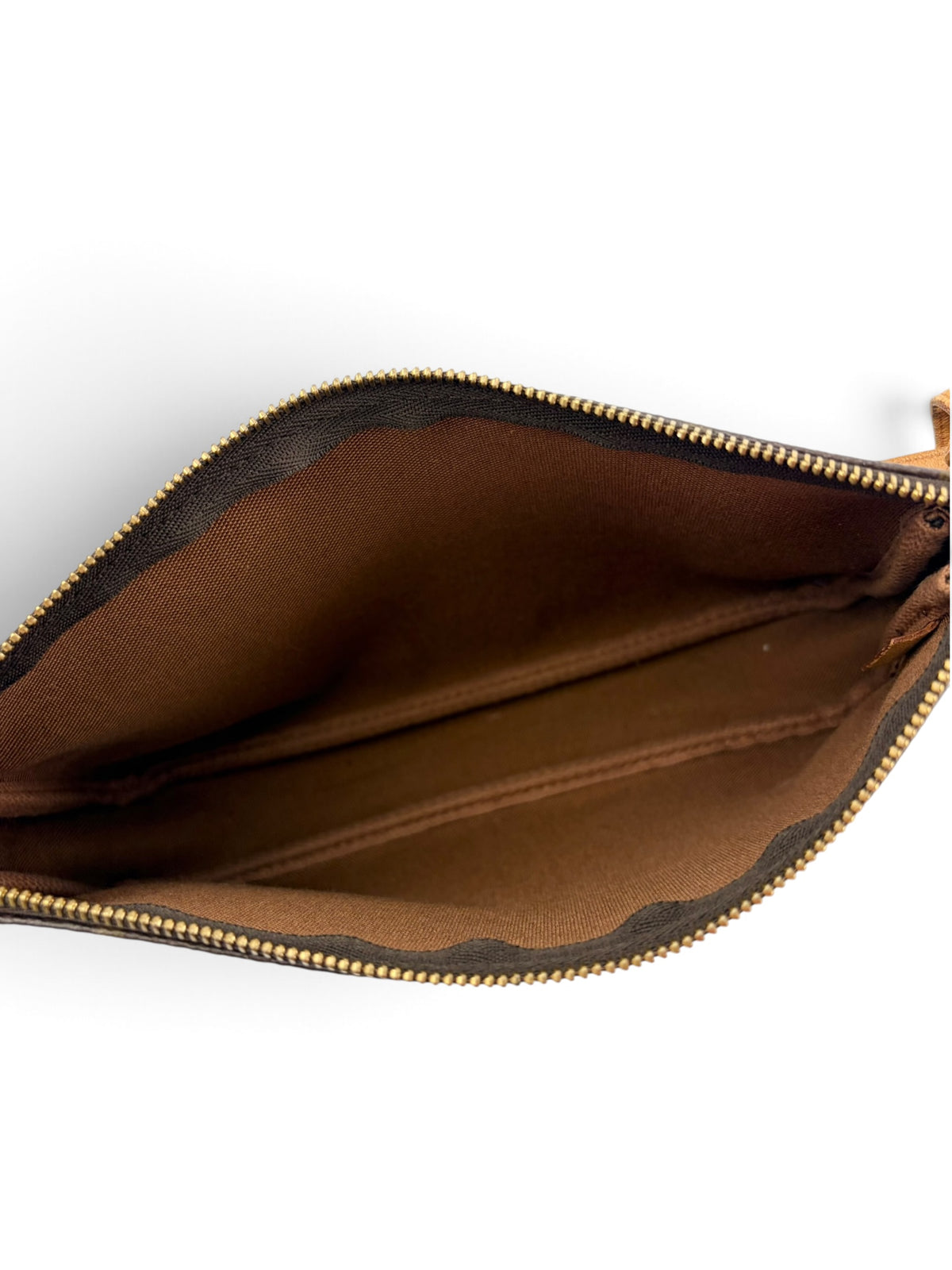 louis-vuitton-vintage-monogram-pochette-9