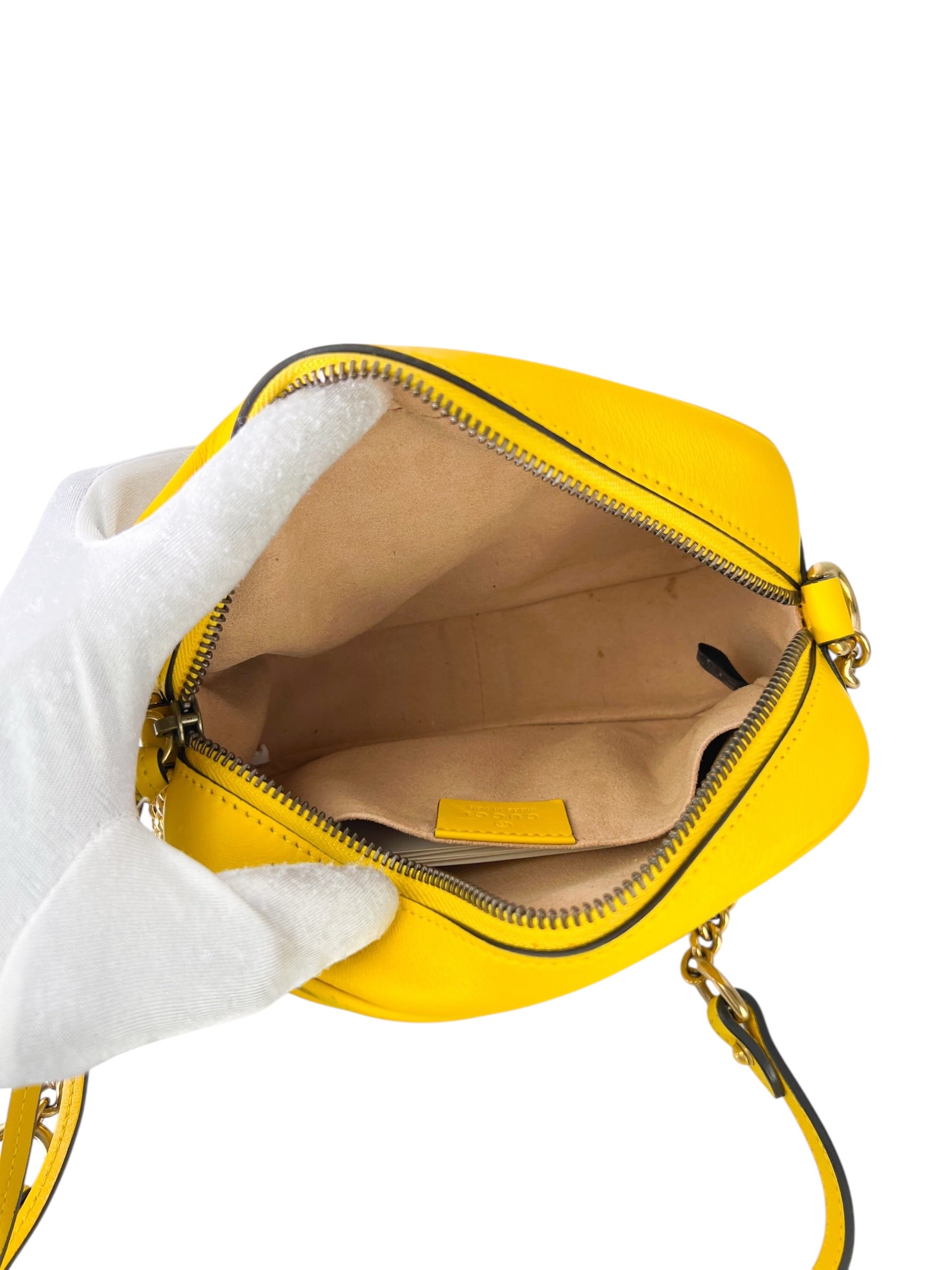 gucci-yellow-leather-mini-marmont-camera-bag--11