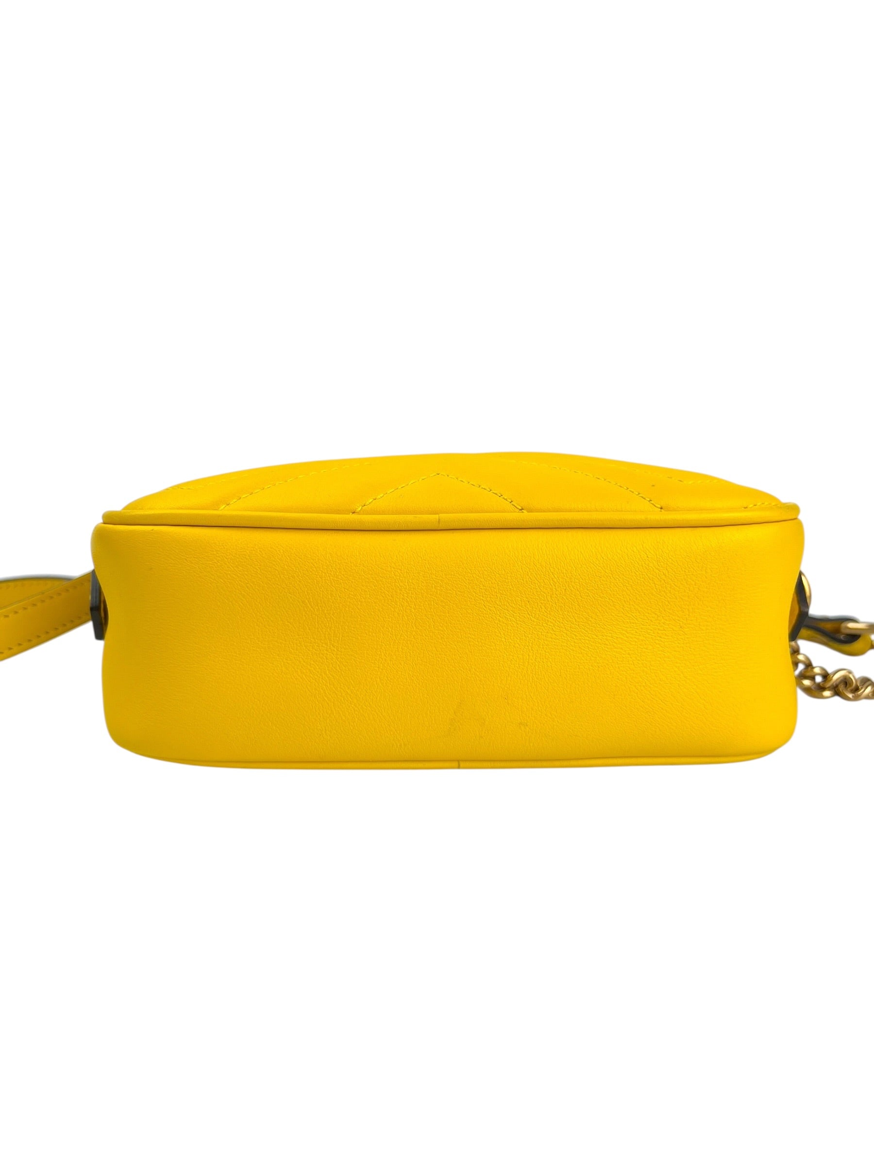 gucci-yellow-leather-mini-marmont-camera-bag--4