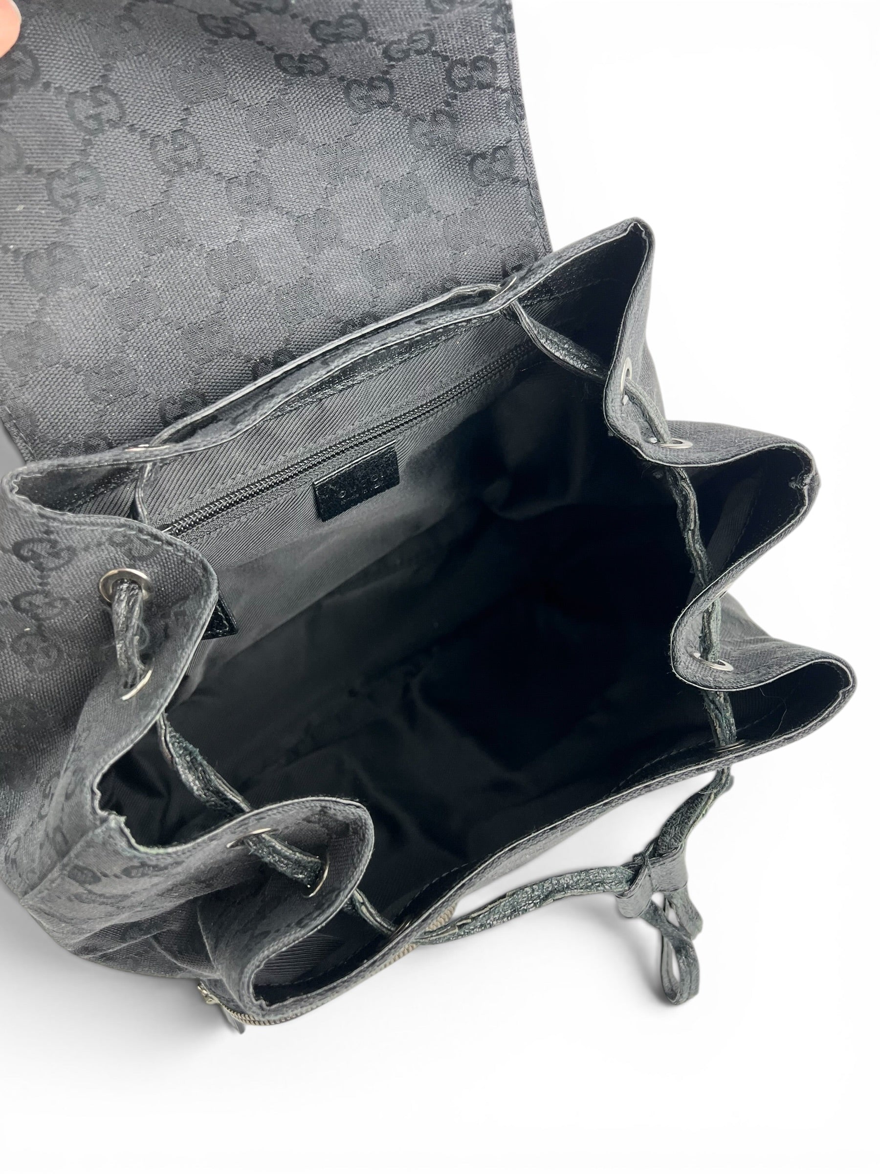 gucci-black-monogram-backpack--9