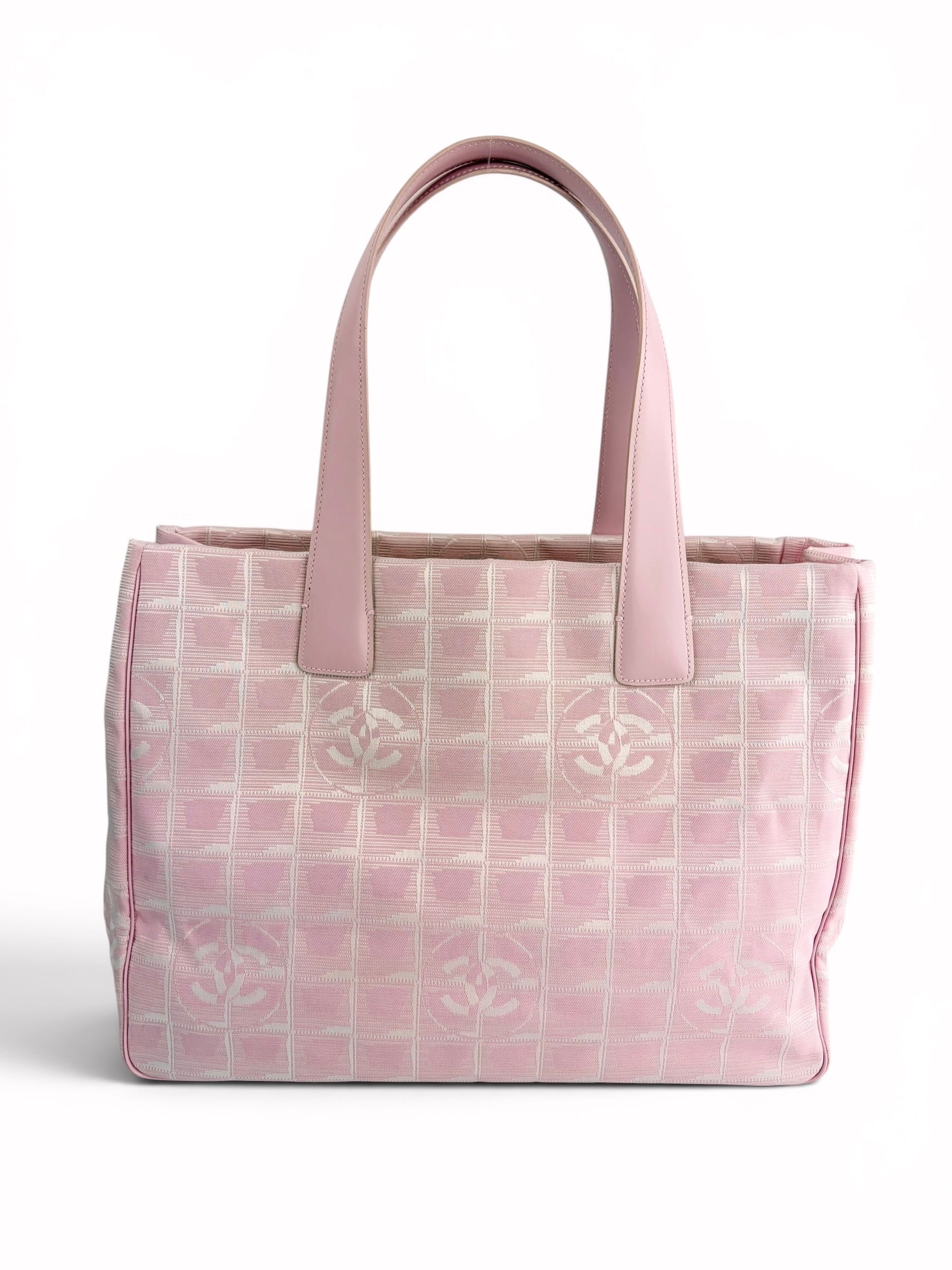 chanel-light-pink-medium-travel-line-tote-0