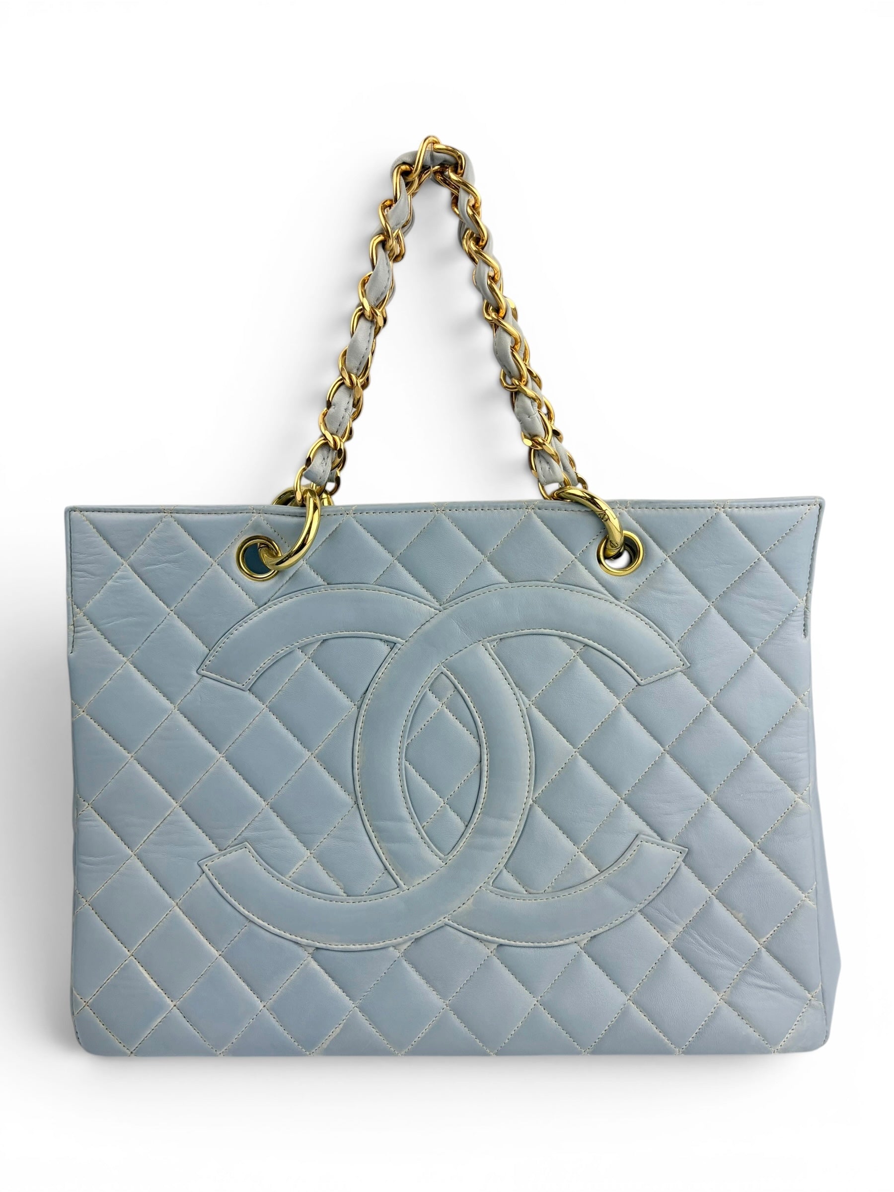 chanel-powder-blue-lambskin-vintage-gst--0