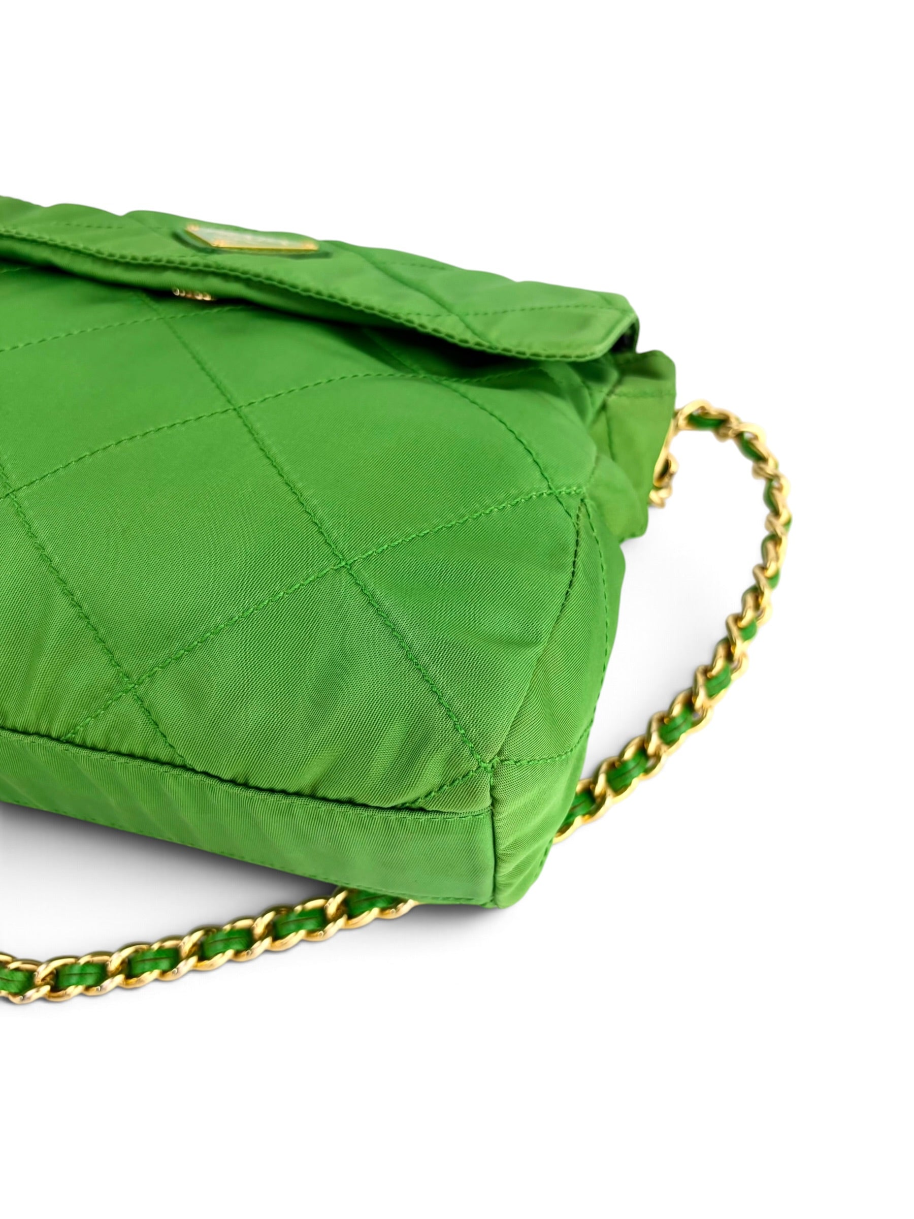 prada-green-nylon-flap-bag--7