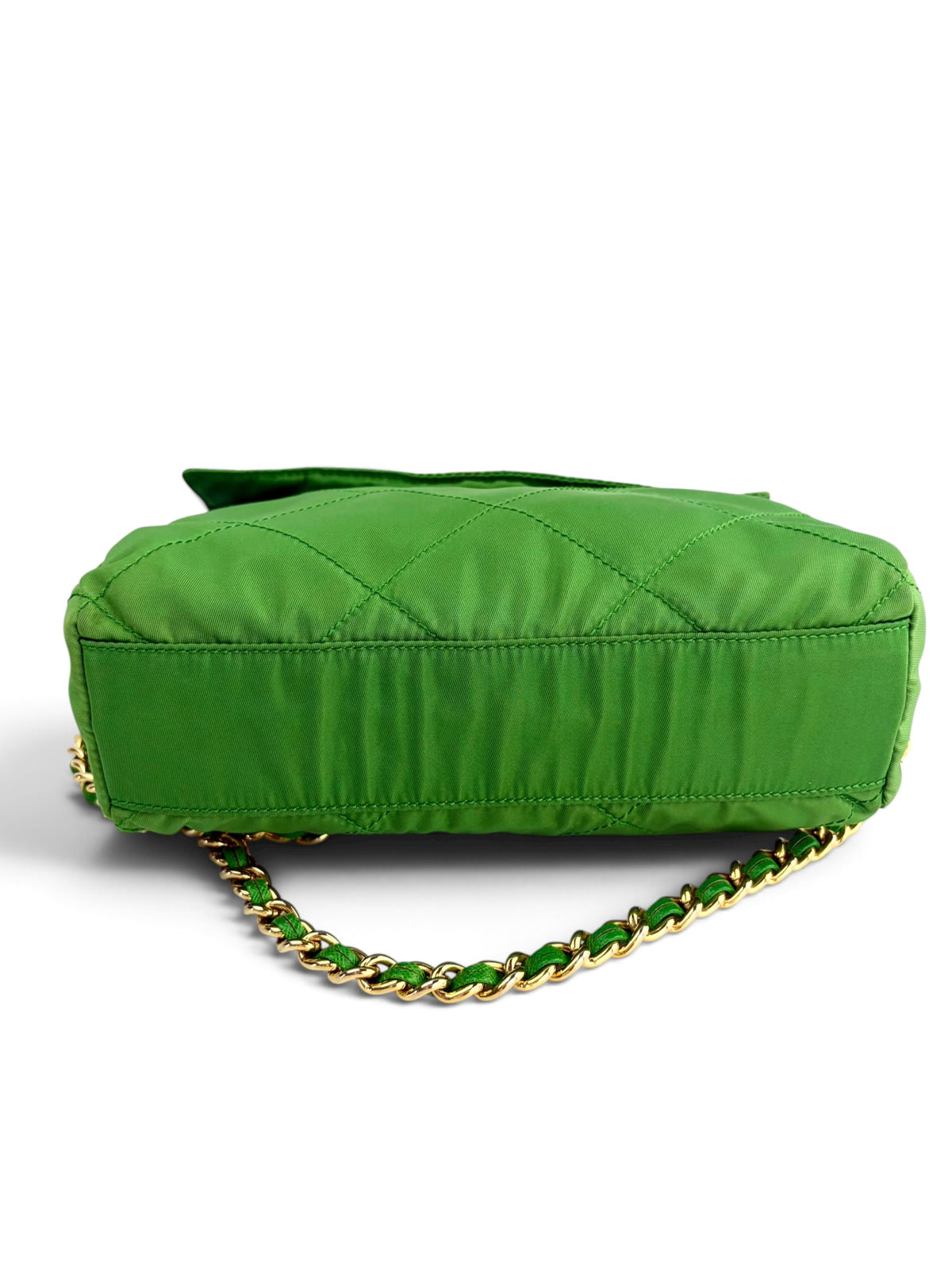 prada-green-nylon-flap-bag--5