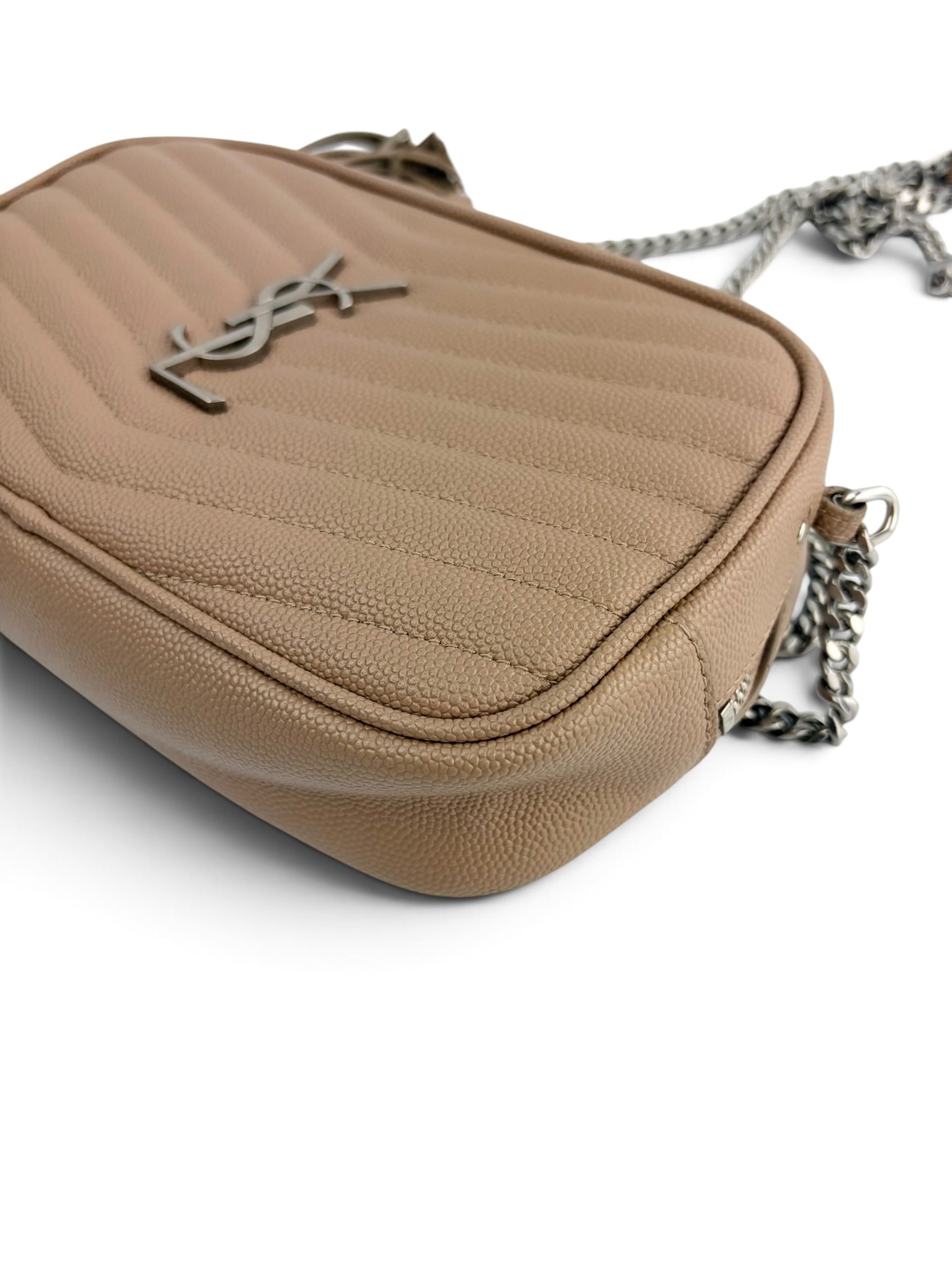 saint-laurent-beige-lou-camera-bag-7