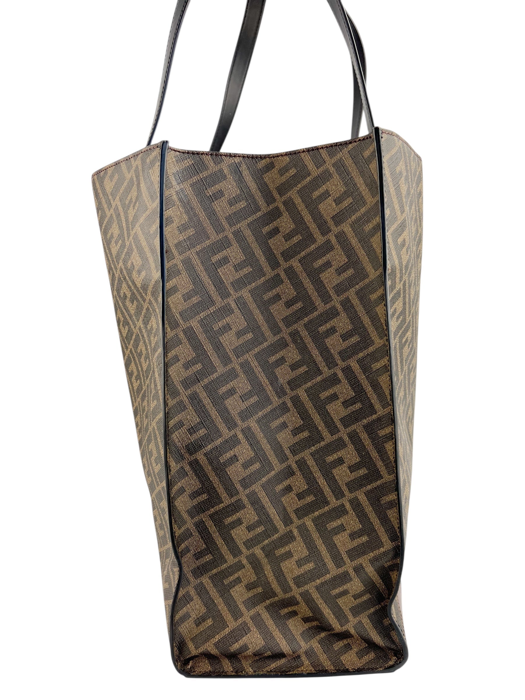 fendi-zucca-leather-structured-xl-tote--3