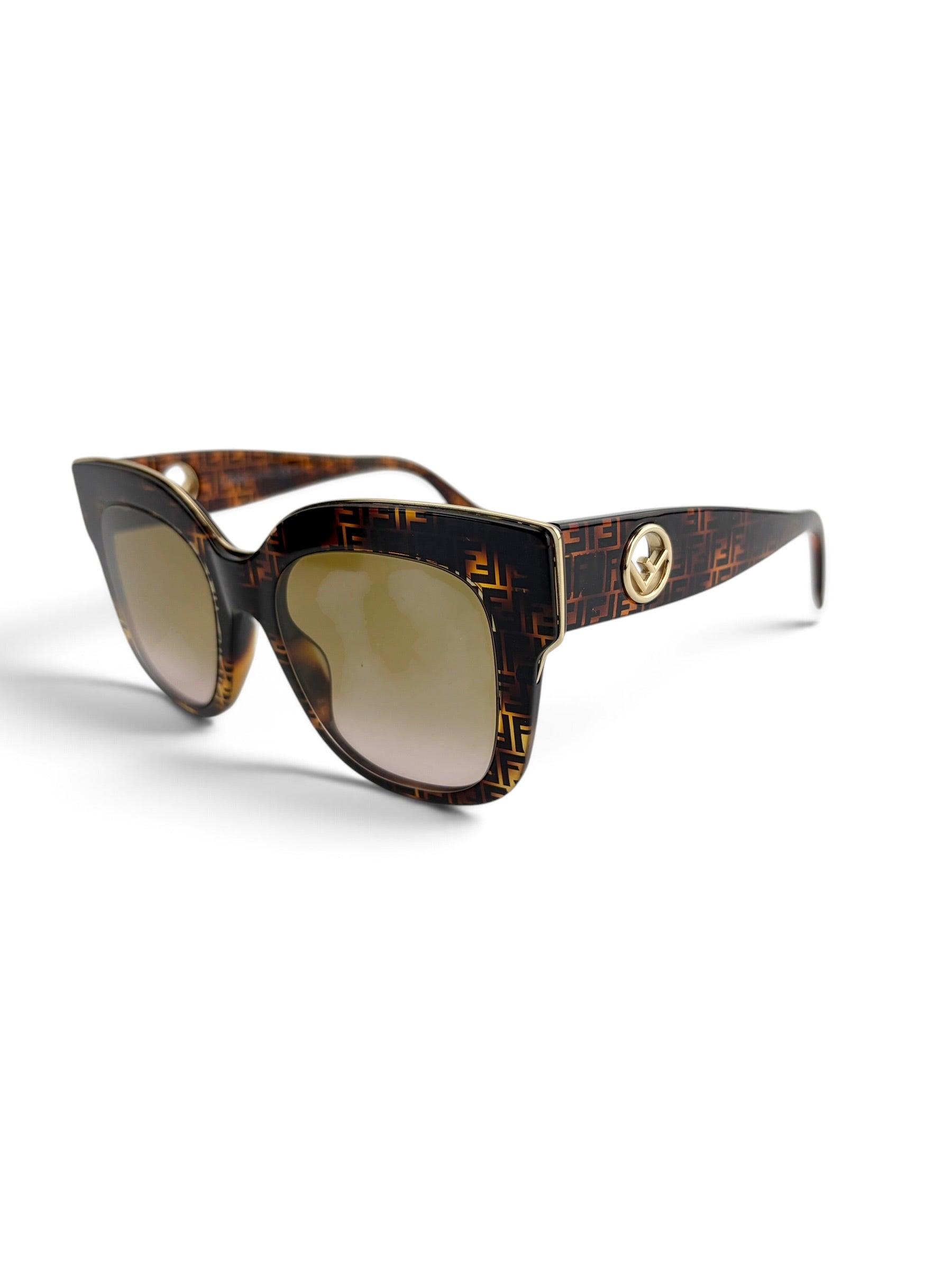 fendi-oversized-zucca-logo-sunglasses---4
