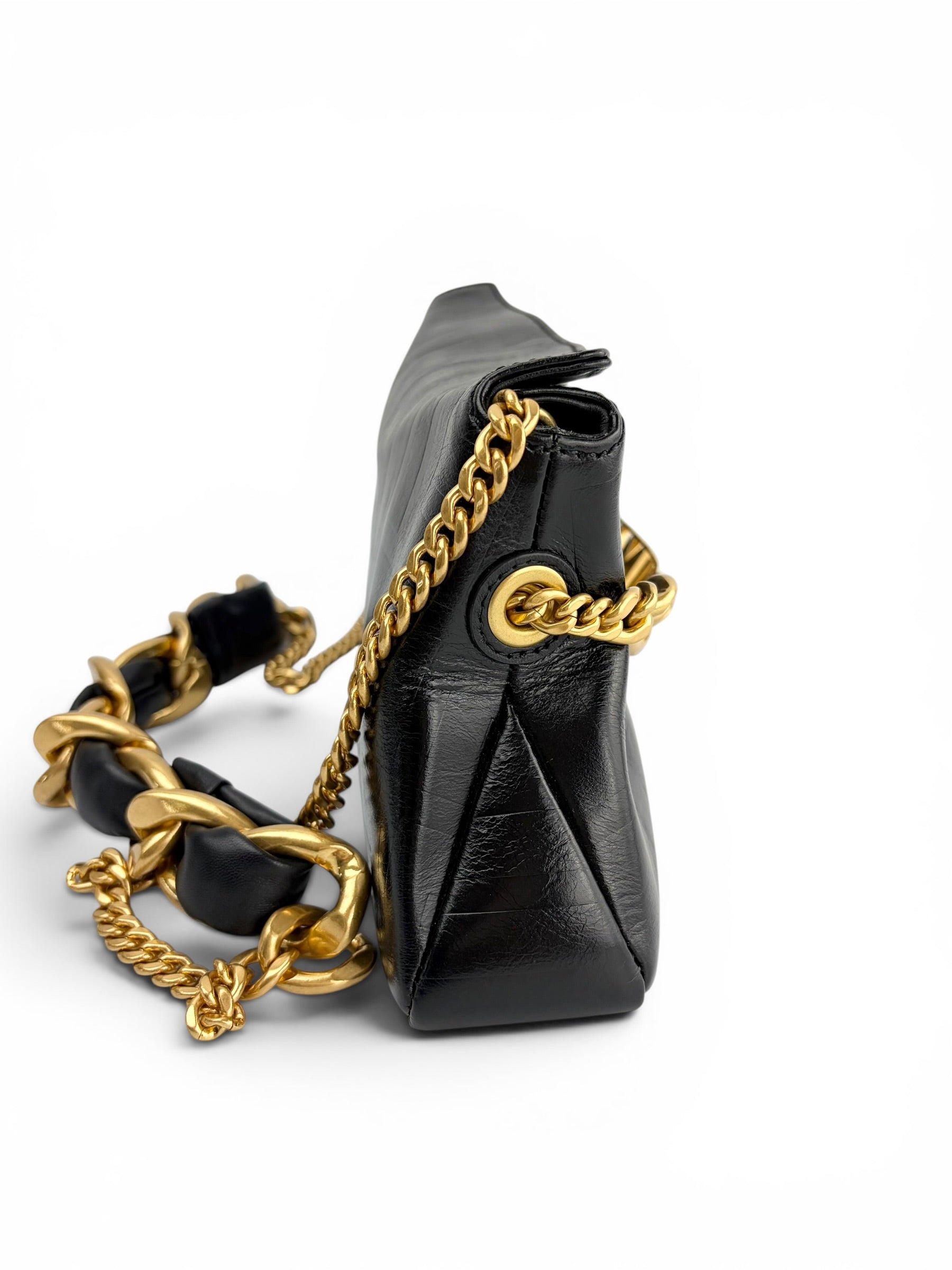balmain-black-leather-1945-soft-pouch-w--chain-3