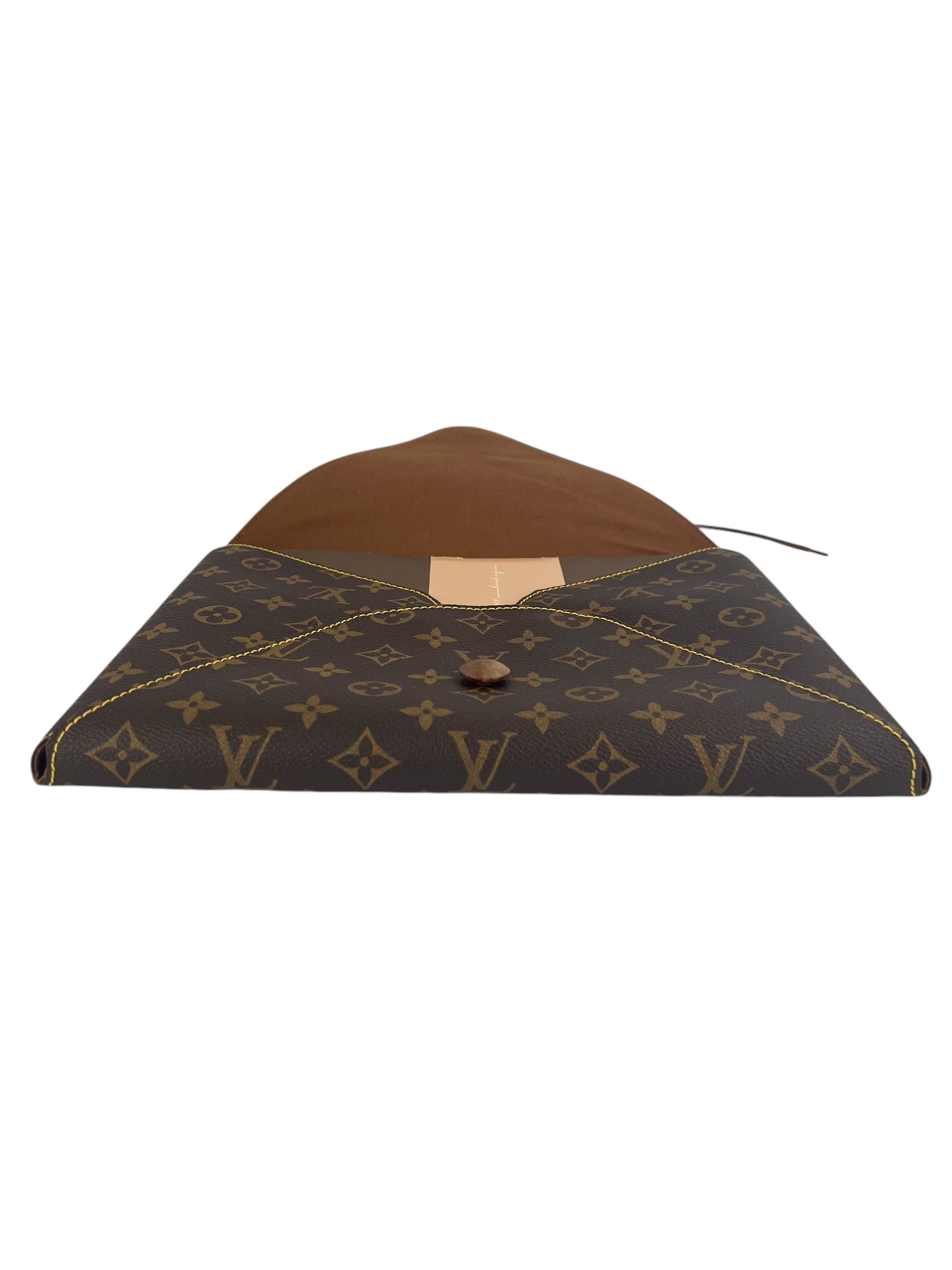 louis-vuitton-visionaire-documents-envelope-5