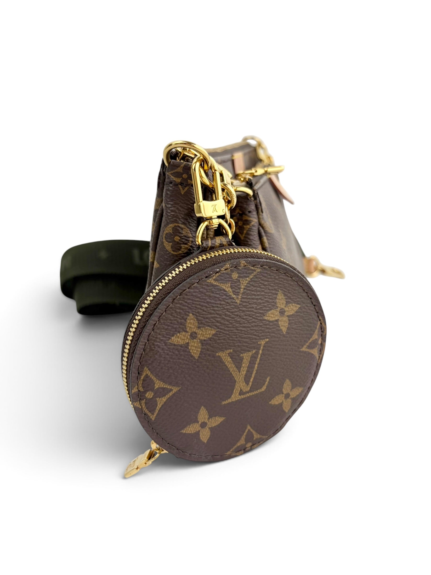louis-vuitton-multi-pochette-accessoires-khaki-4