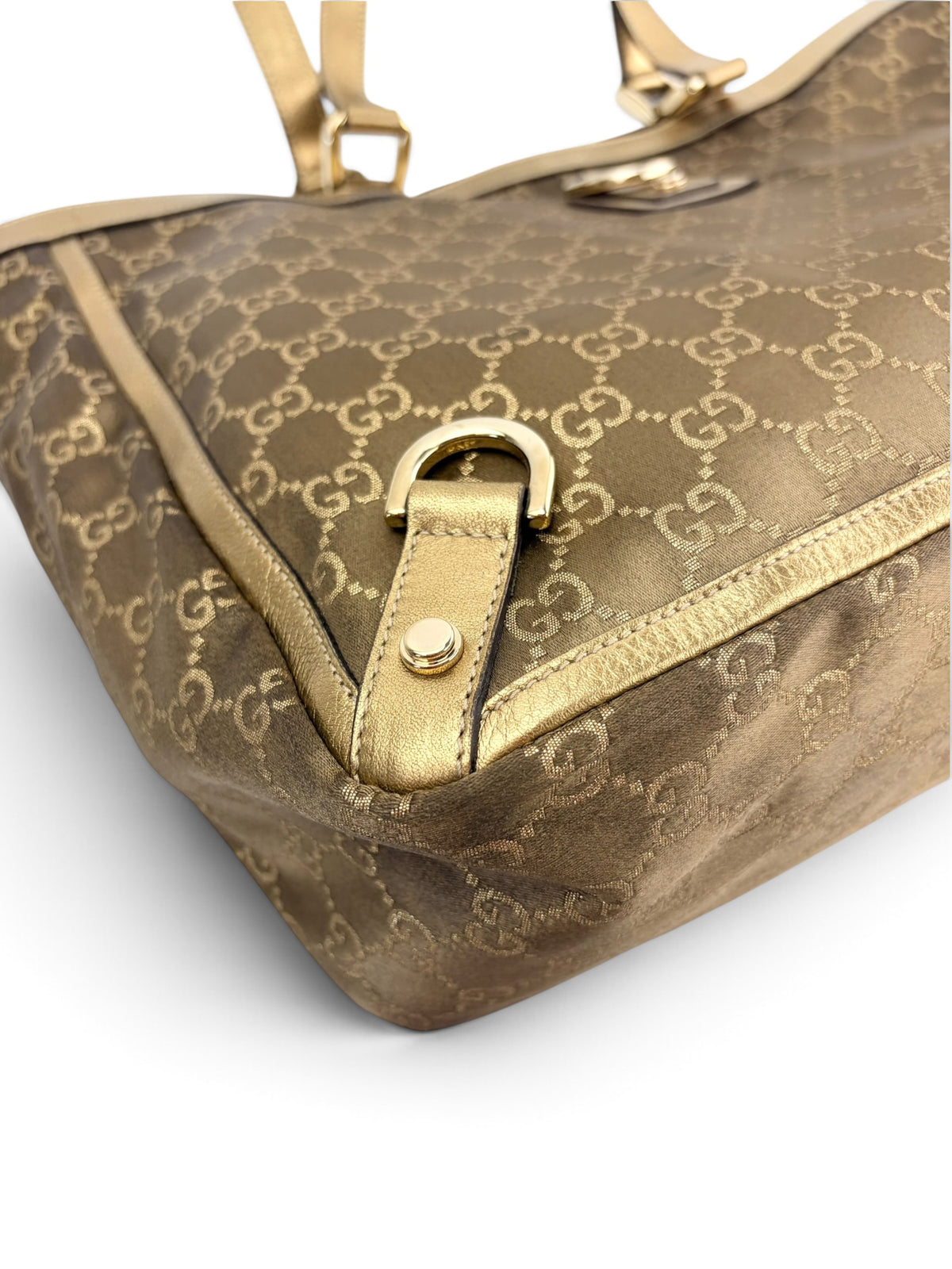 gucci-vintage-gold-metallic-leather-and-brown-canvas-abbey-tote-6