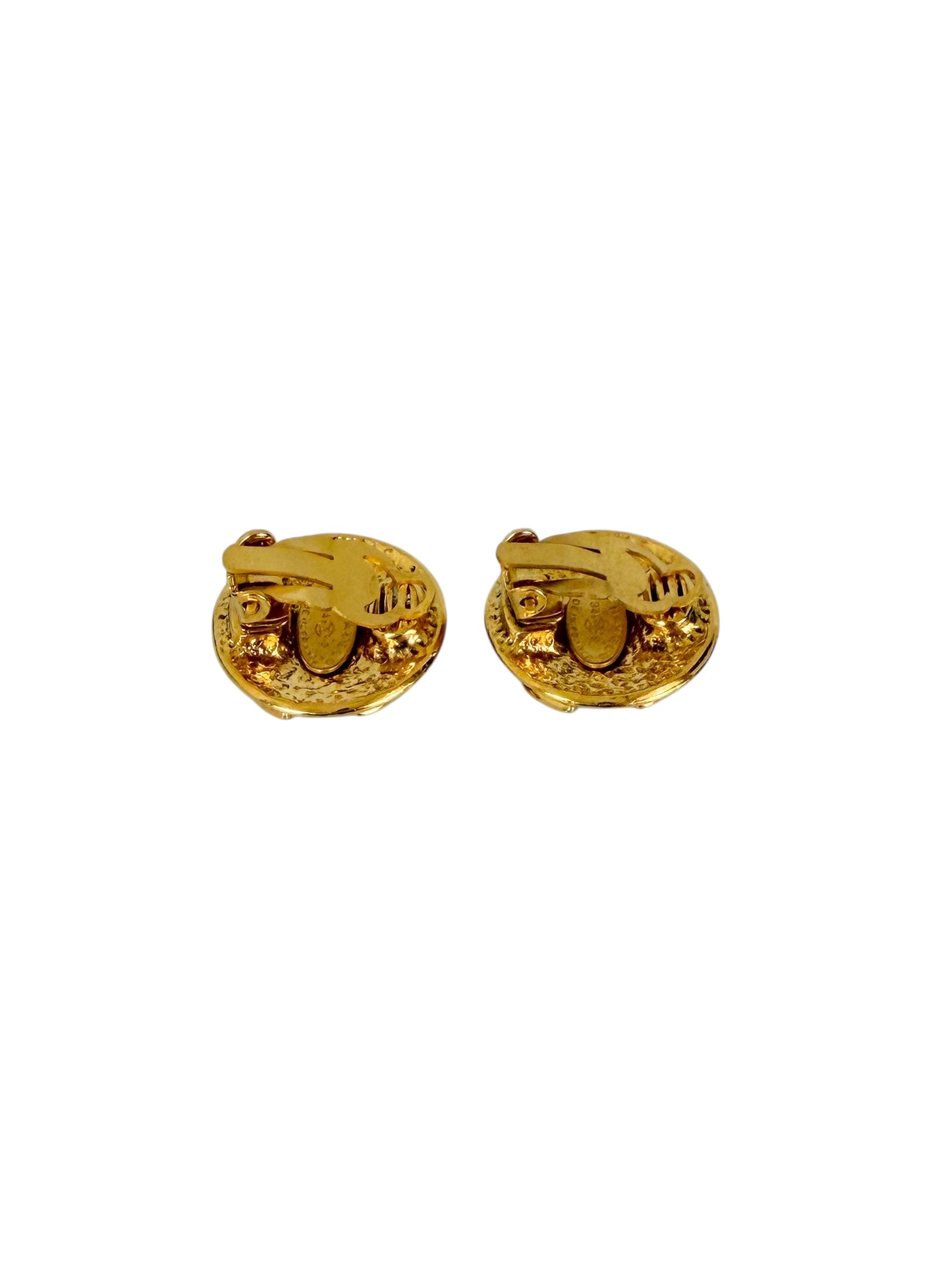 chanel-vintage-cc-clip-on-earrings---1