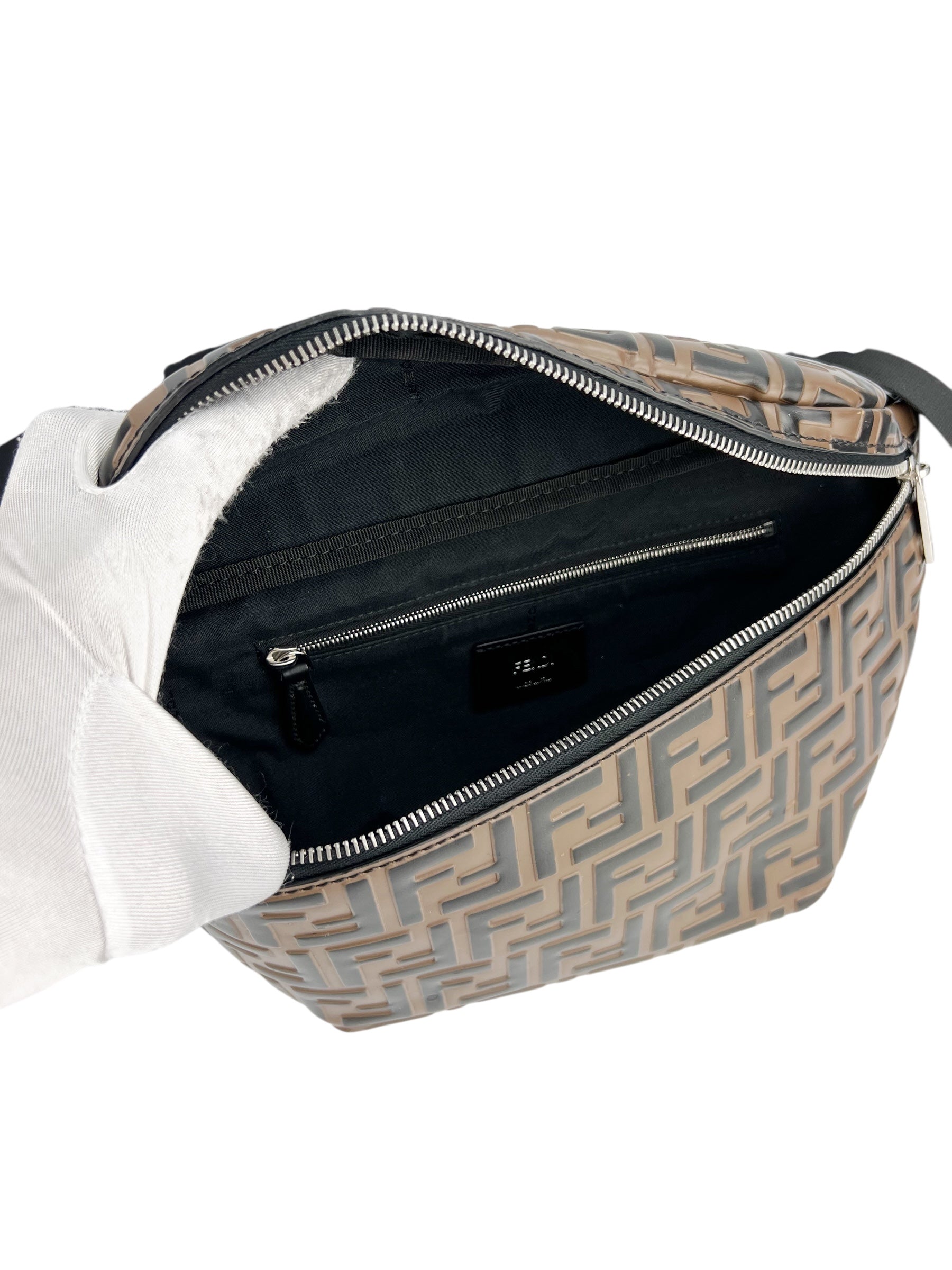 fendi-embossed-leather-zucca-bum-bag--8