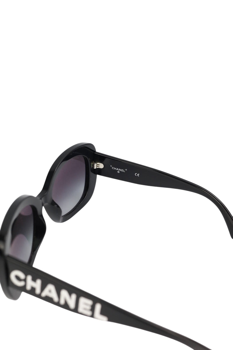 Chanel Black Square Sunglasses (FULL SET)