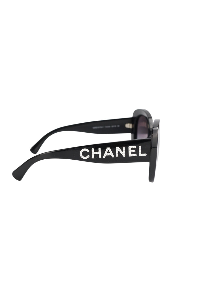 Chanel Black Square Sunglasses (FULL SET)