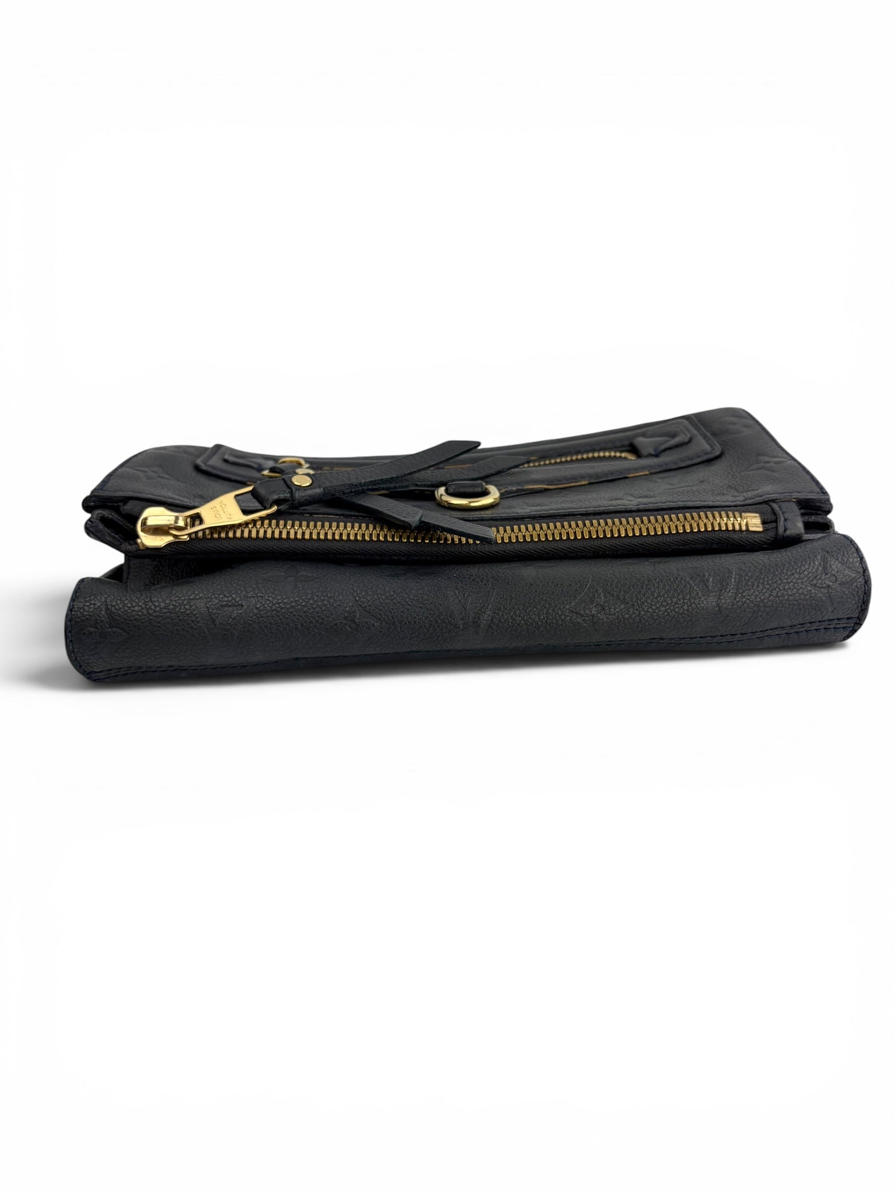 louis-vuitton-petillante-dark-navy-leather-clutch--4