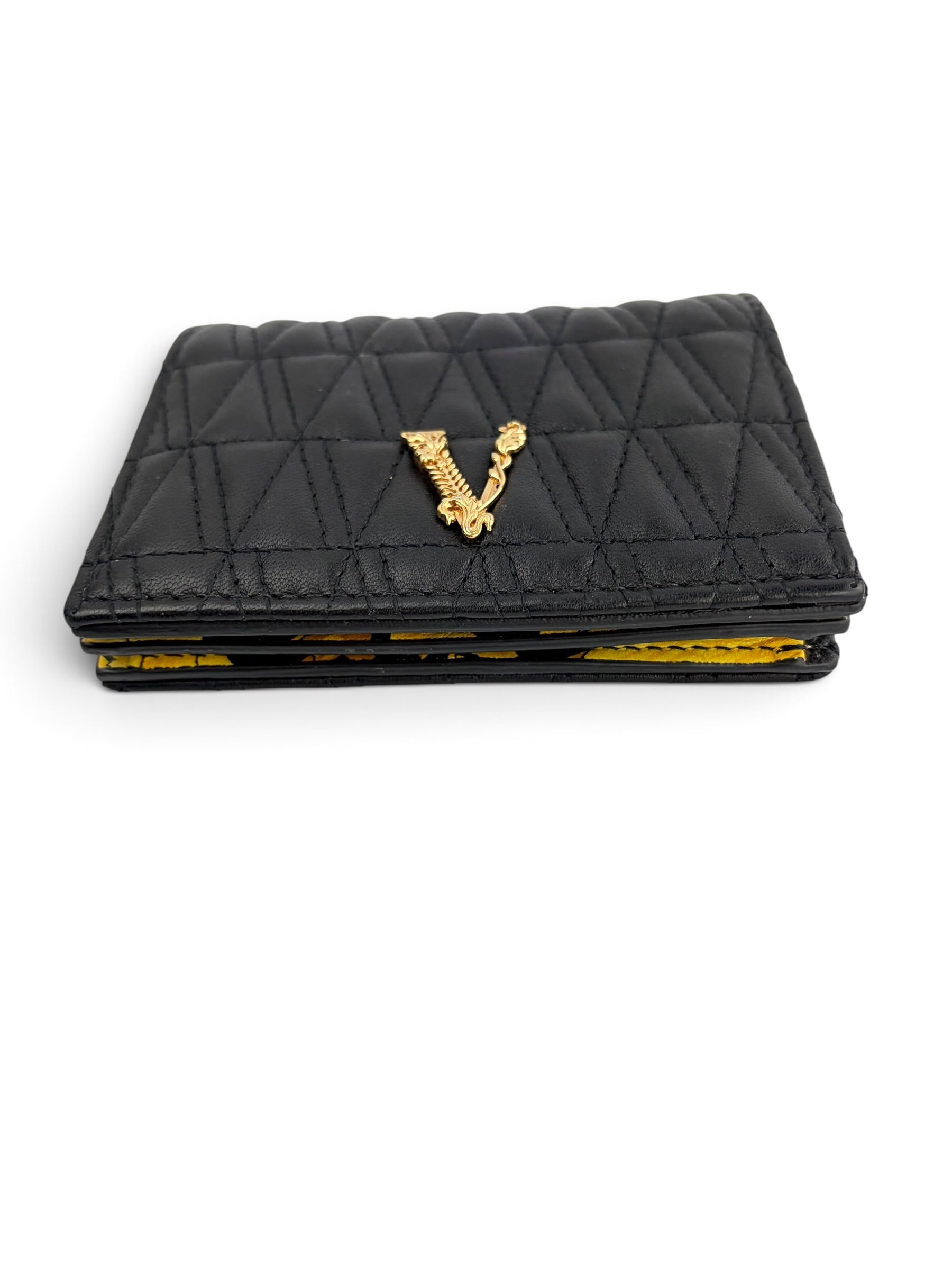 versace-compact-quilted-snap-wallet--6