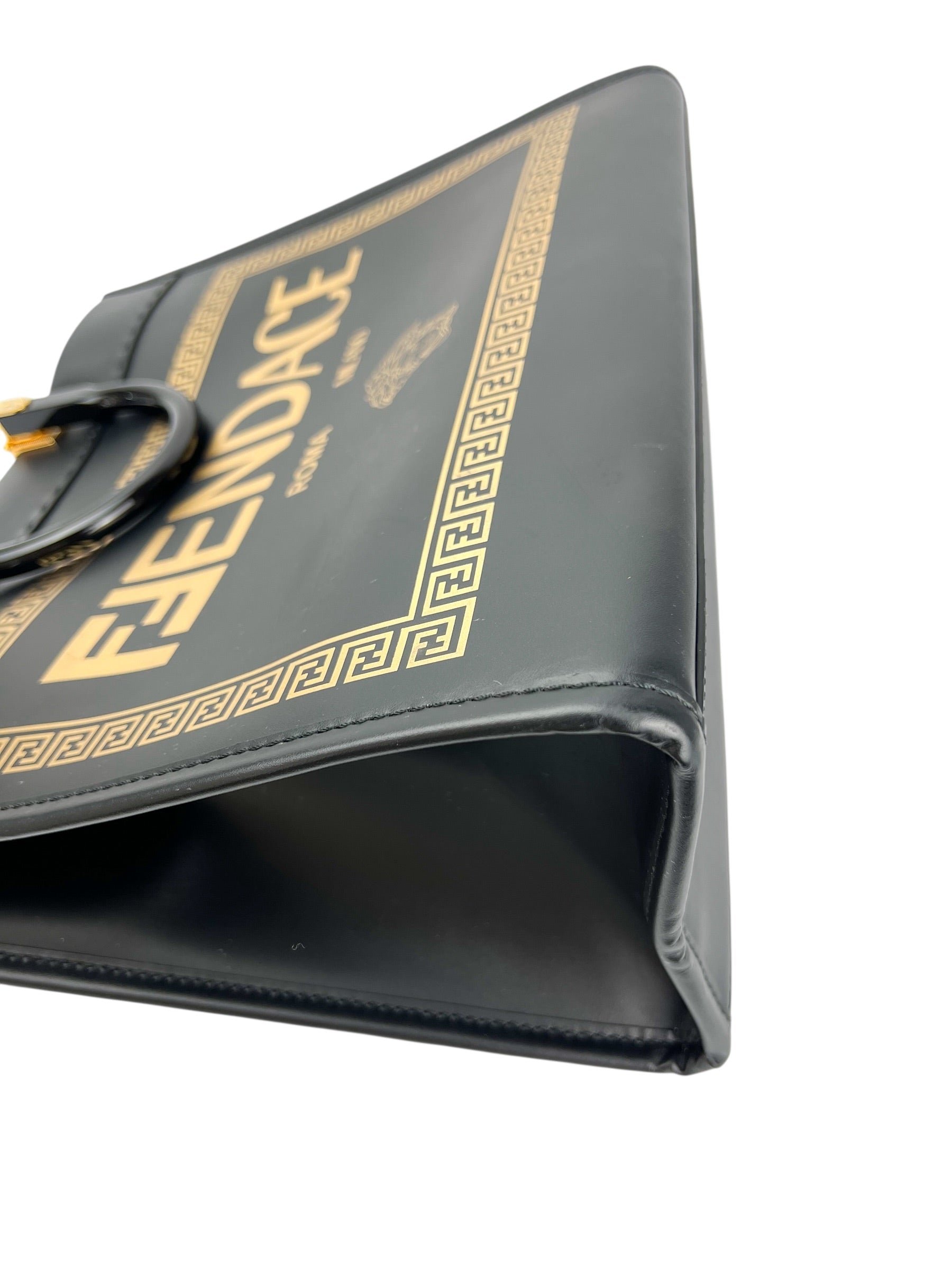 fendace-black-and-gold-leather-sunshine-tote-7