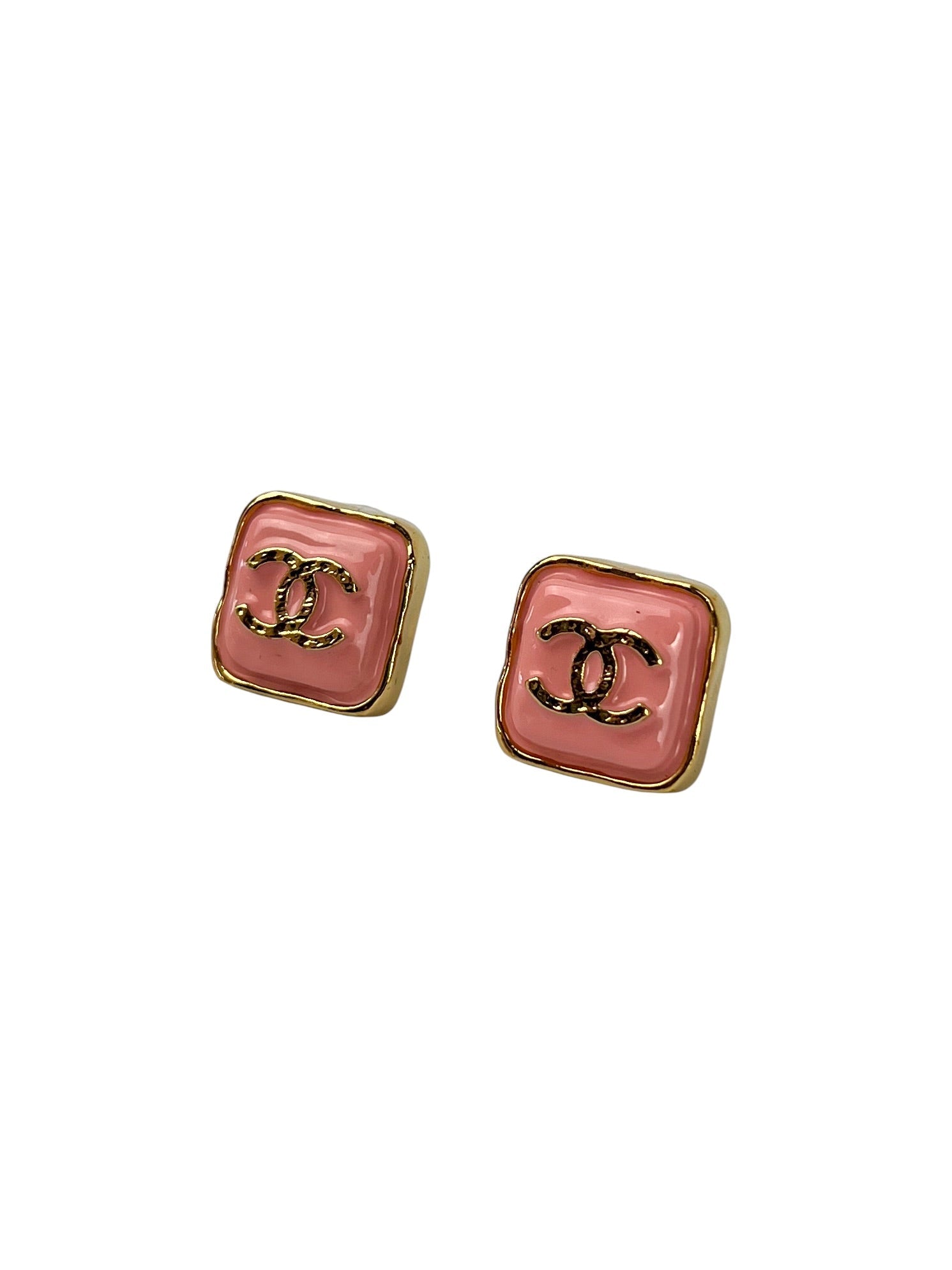 chanel-ressin-cc-square-earrings-3