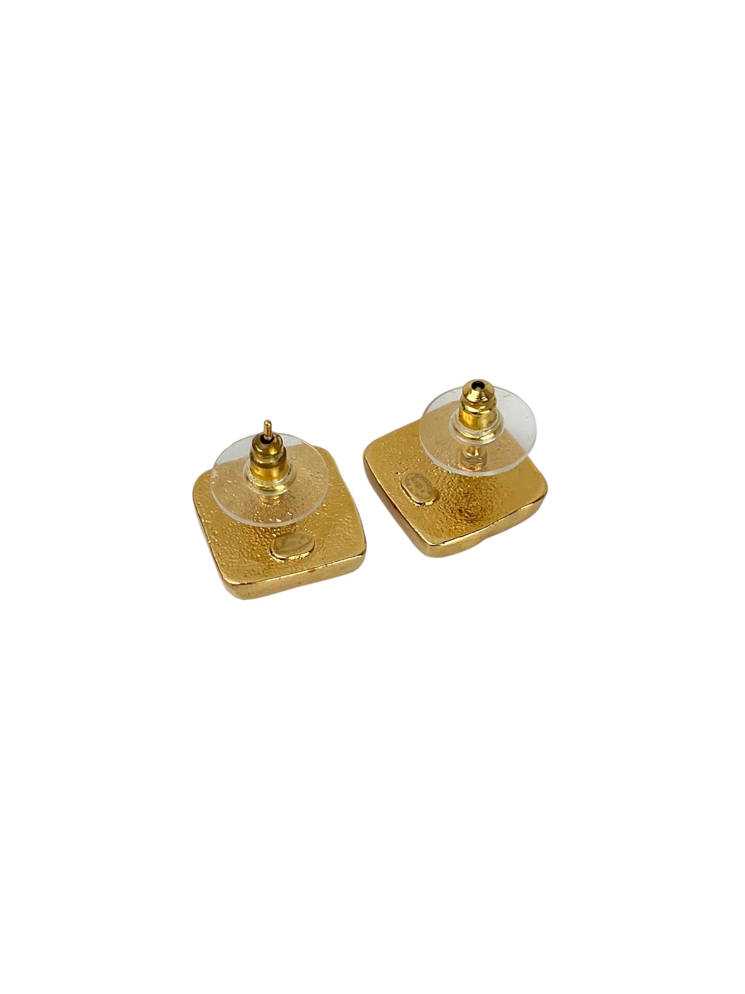 chanel-ressin-cc-square-earrings-5