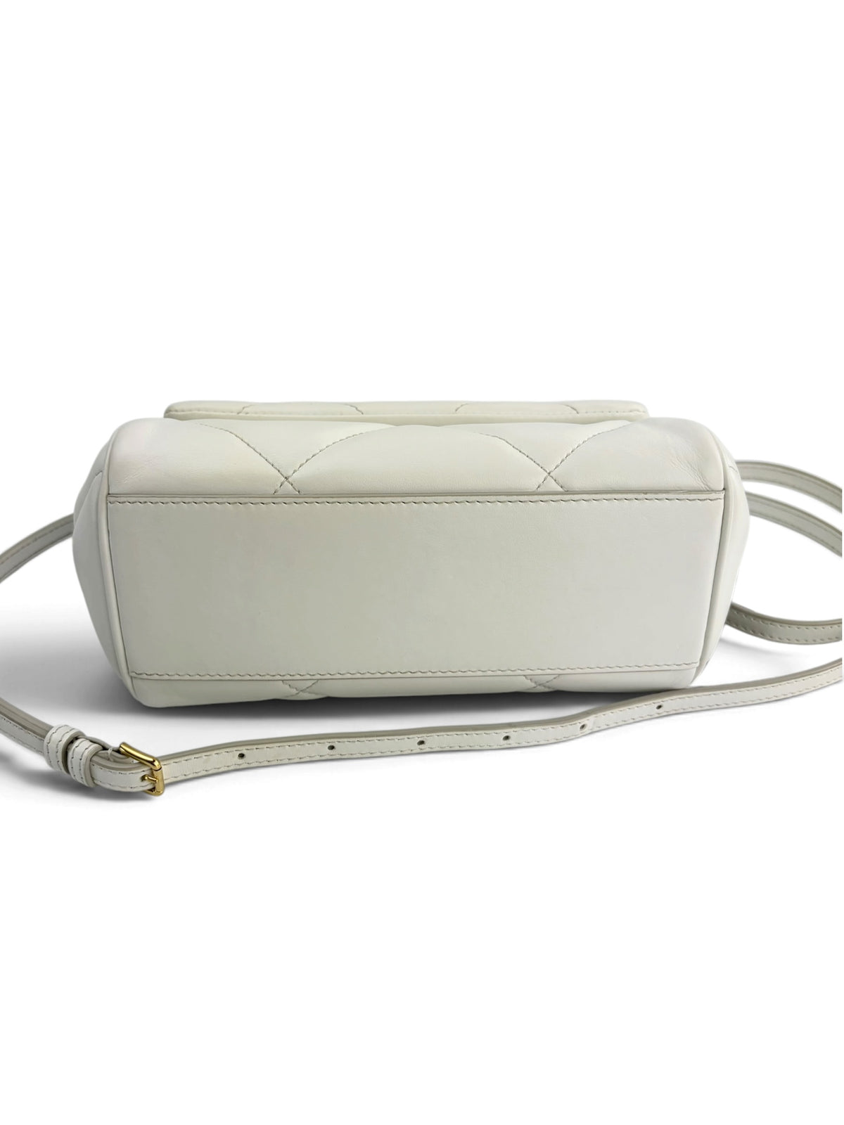 dolce---gabbana-small-white-leather-miss-sicily-5