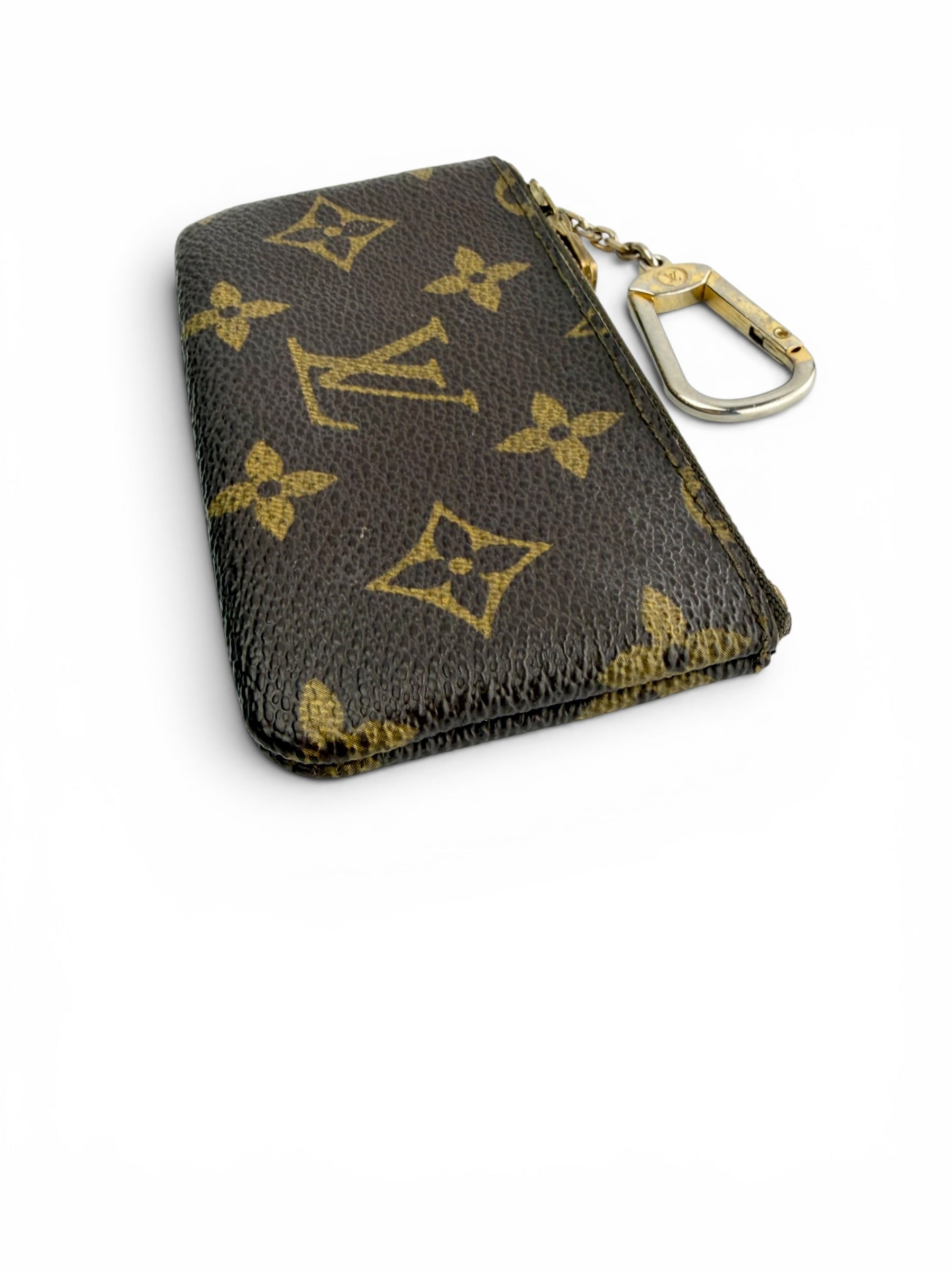 louis-vuitton-vintage-monogram-zip-key-pouch-4